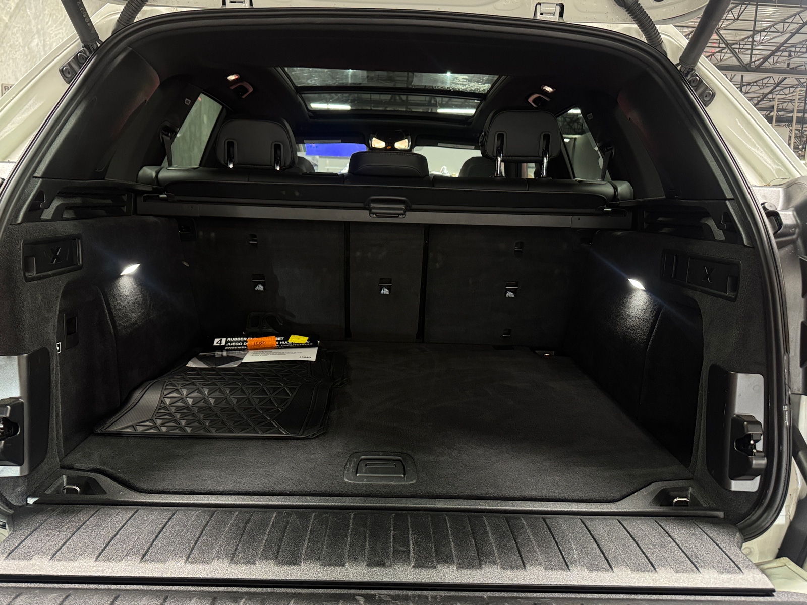 Thumbnail: 2026 BMW X5 - 6
