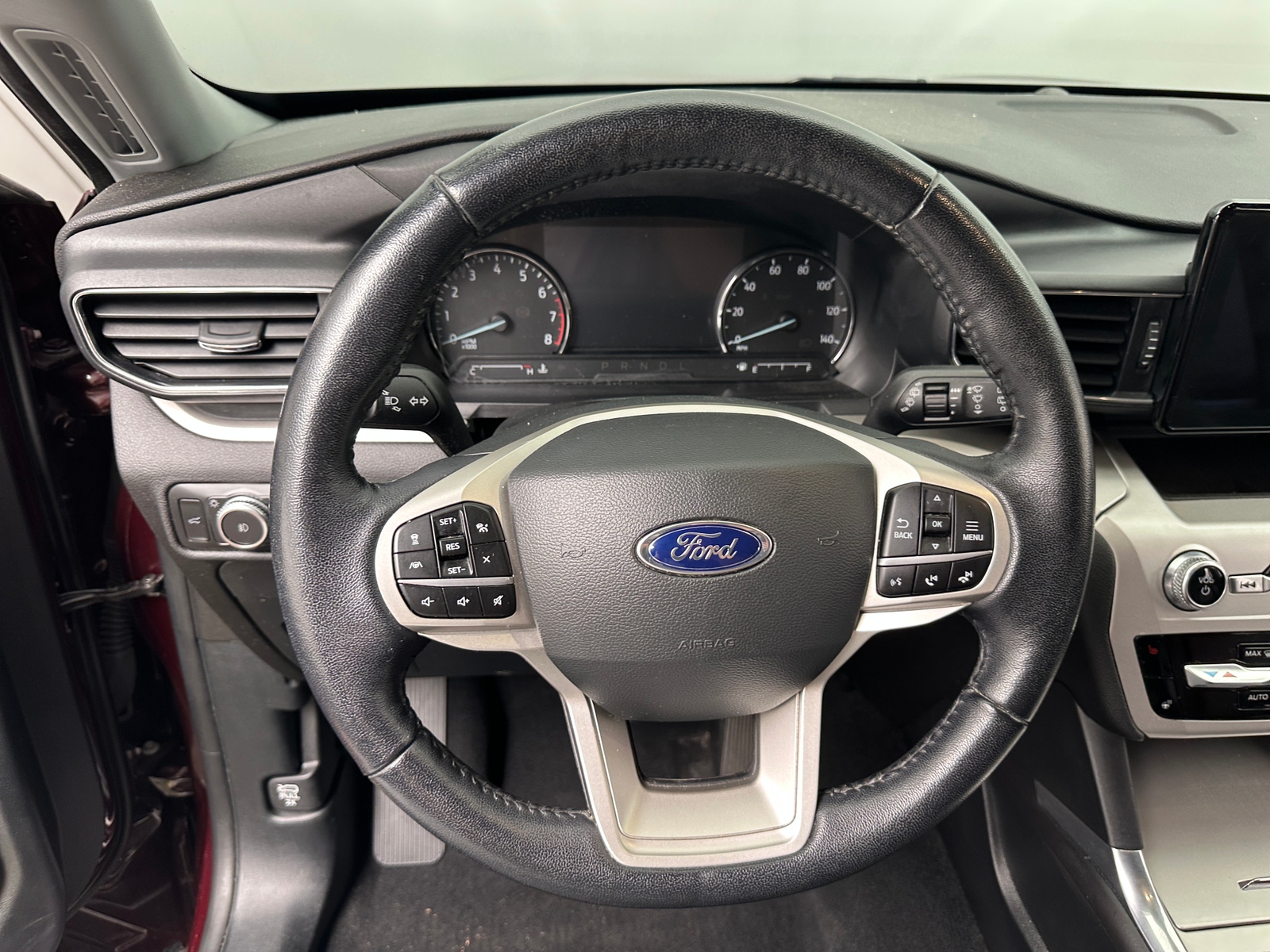 Thumbnail: 2022 Ford Explorer - 4