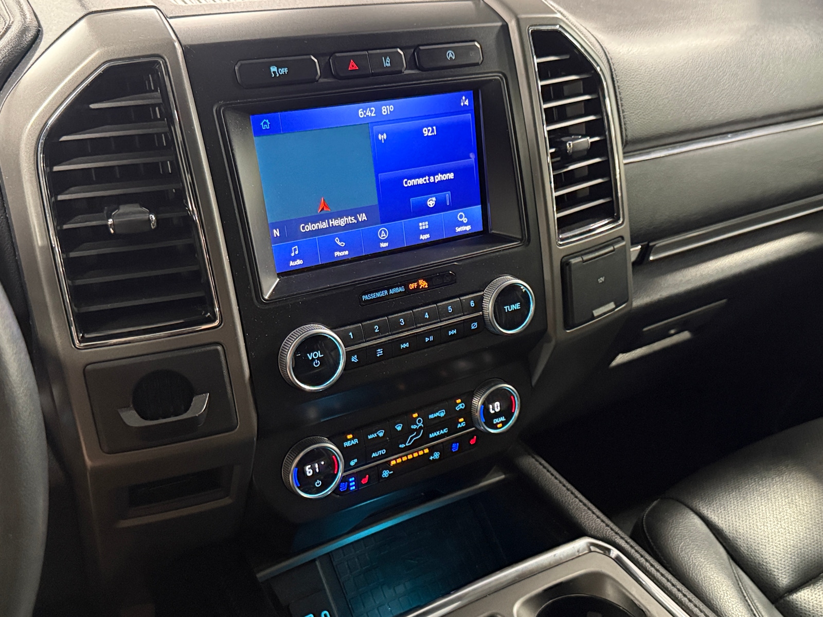Thumbnail: 2021 Ford Expedition - 3