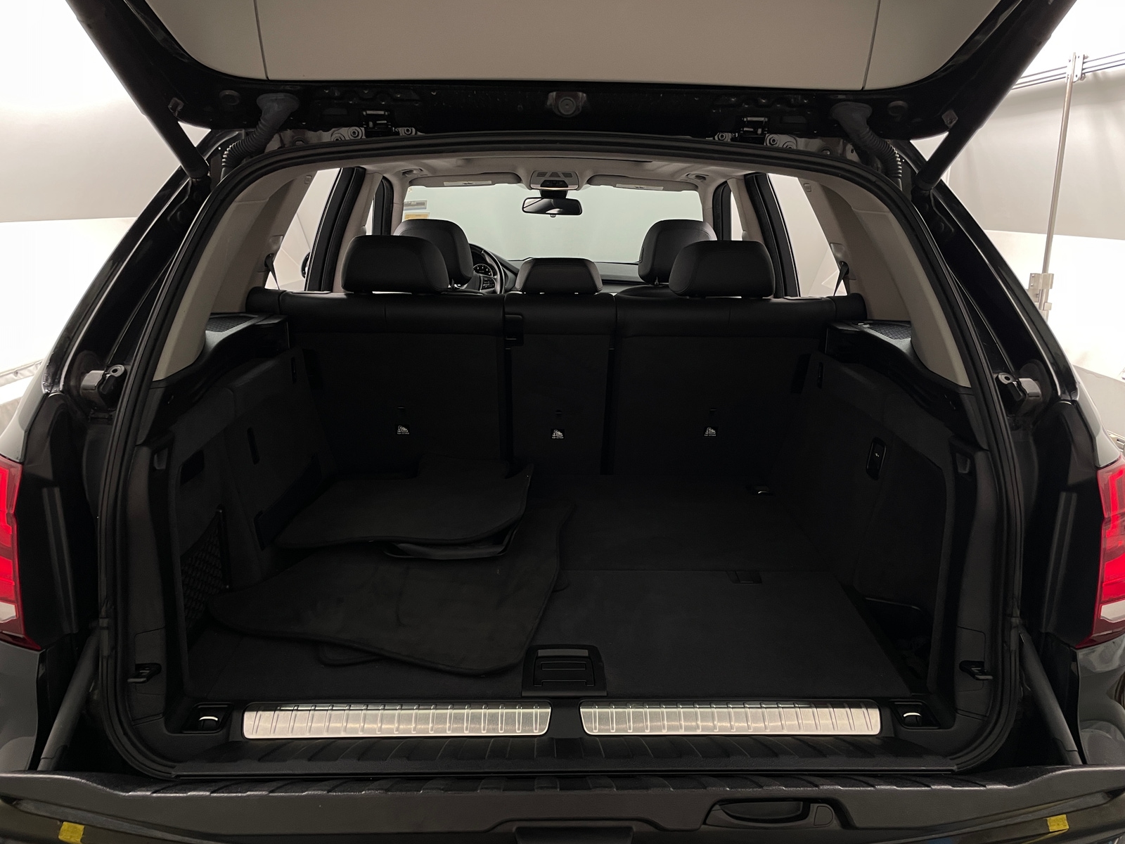 Thumbnail: 2016 BMW X5 - 6