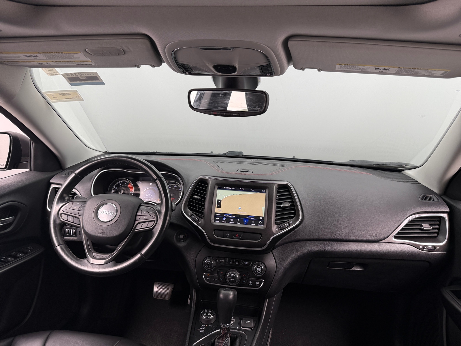 Thumbnail: 2020 Jeep Cherokee - 3