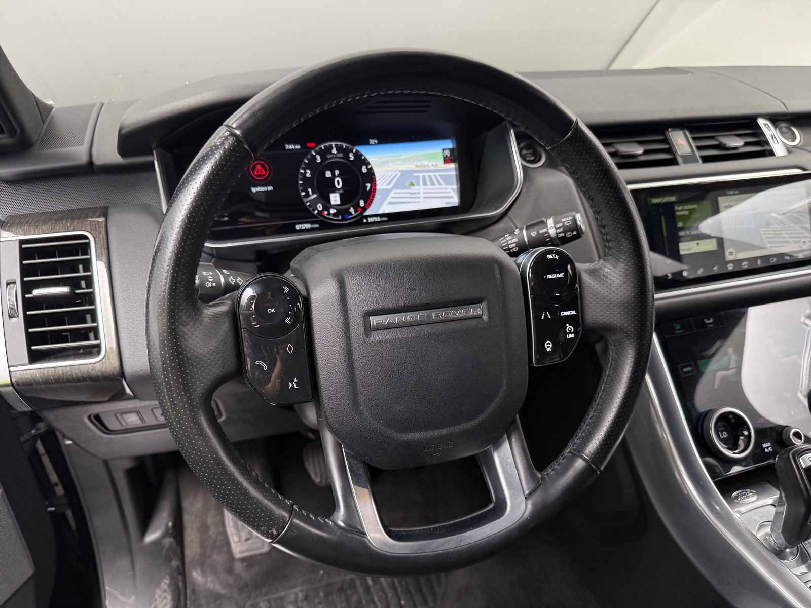 Thumbnail: 2018 Land Rover Range Rover Sport - 4
