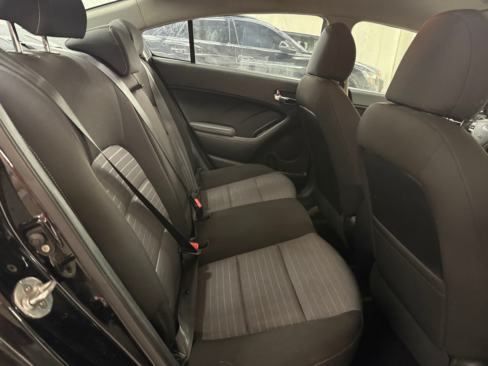 Thumbnail: 2016 Kia Forte - 6