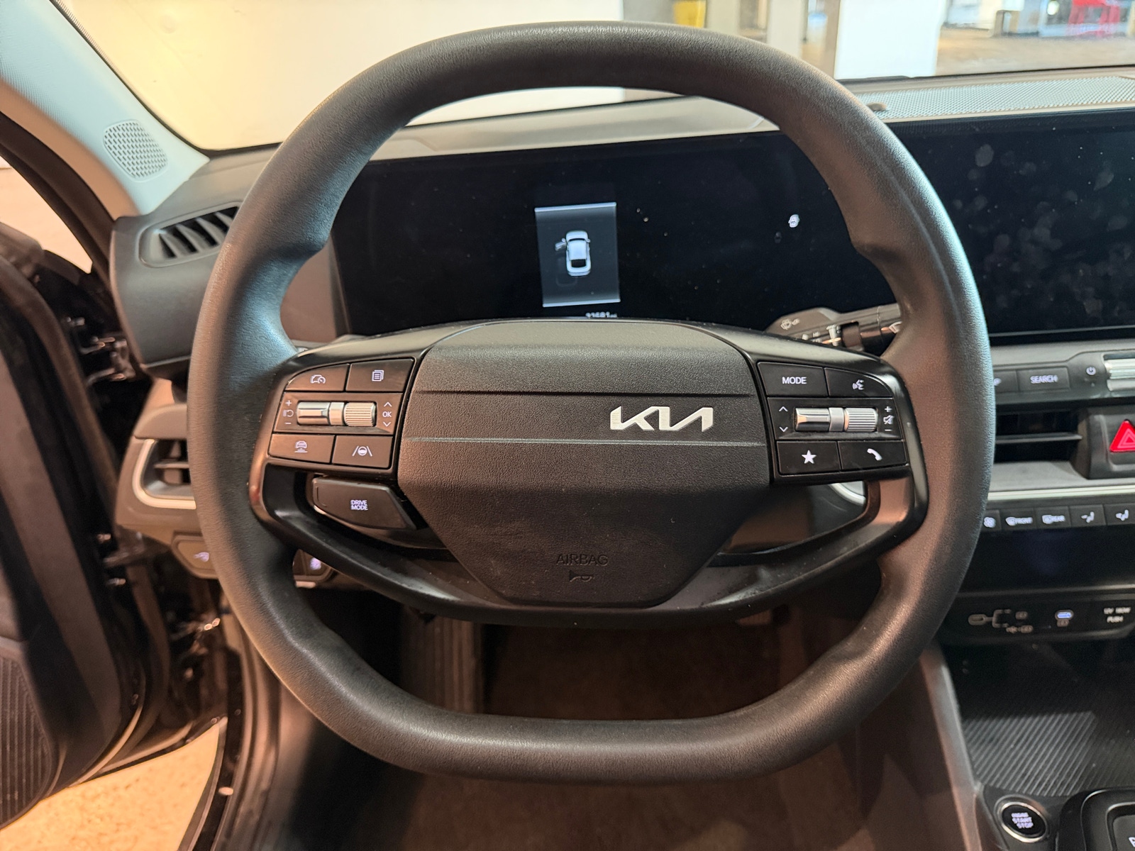 Thumbnail: 2025 Kia K4 - 5