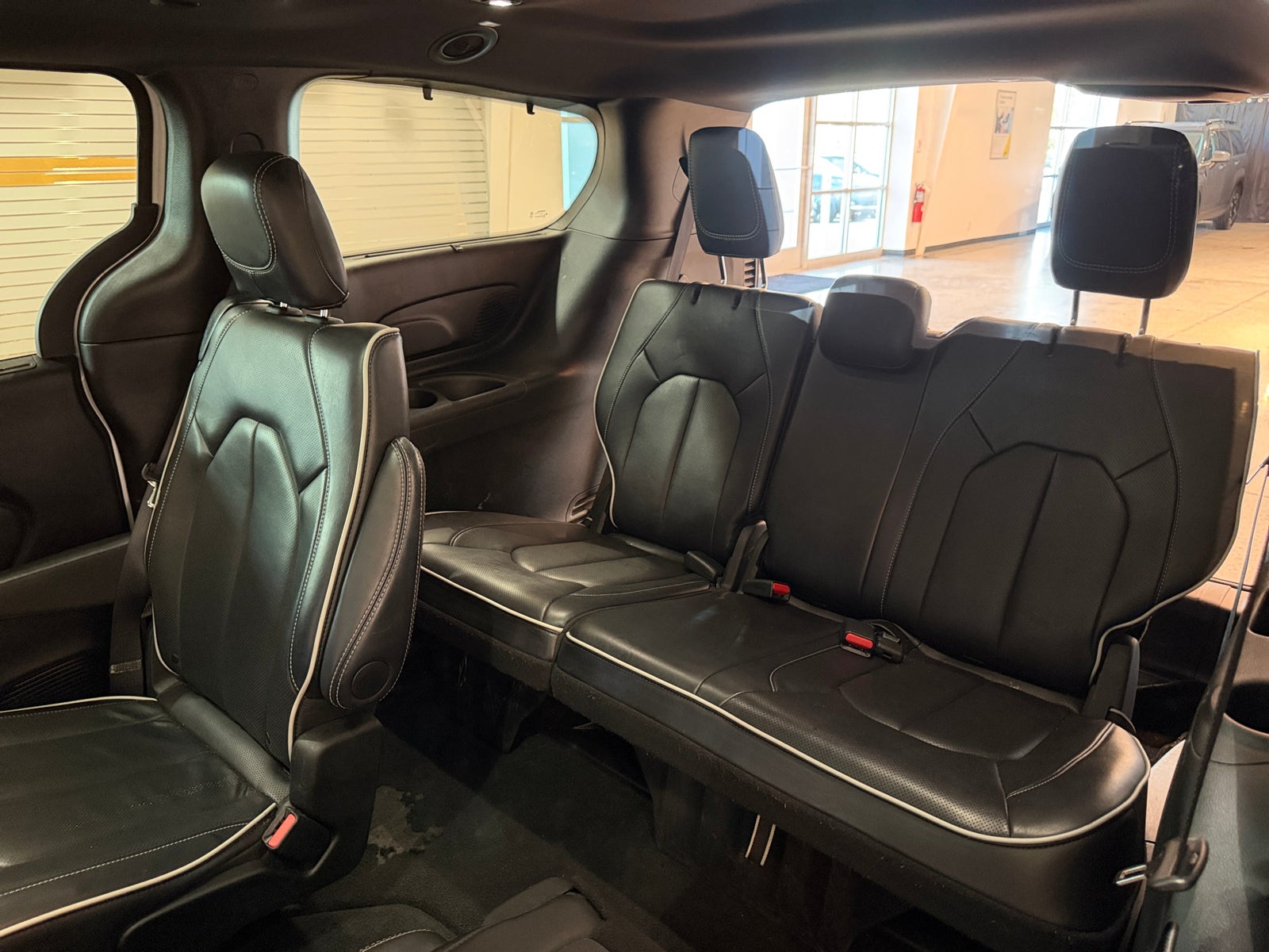 Thumbnail: 2025 Chrysler Pacifica - 5