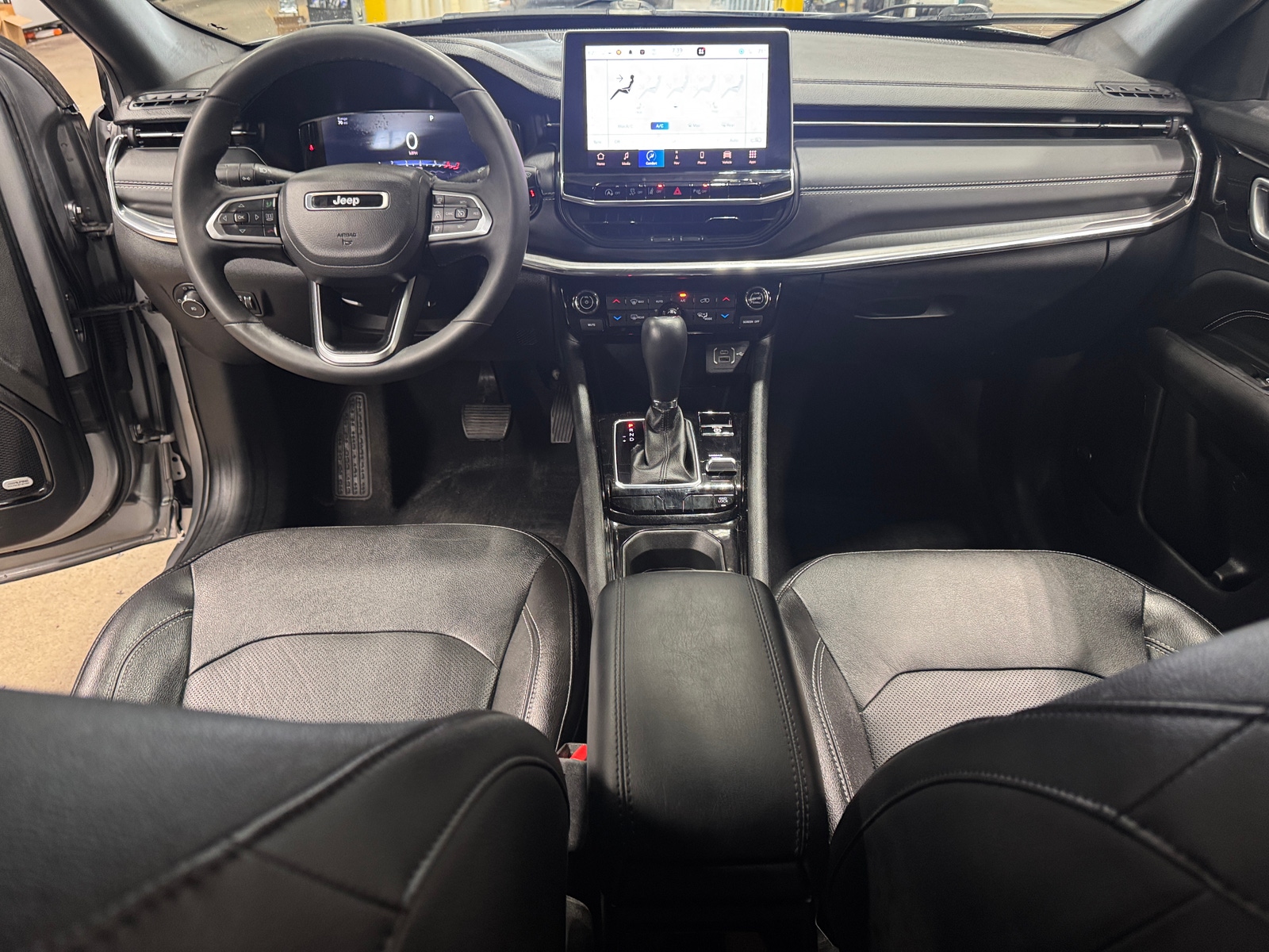 Thumbnail: 2023 Jeep Compass - 2