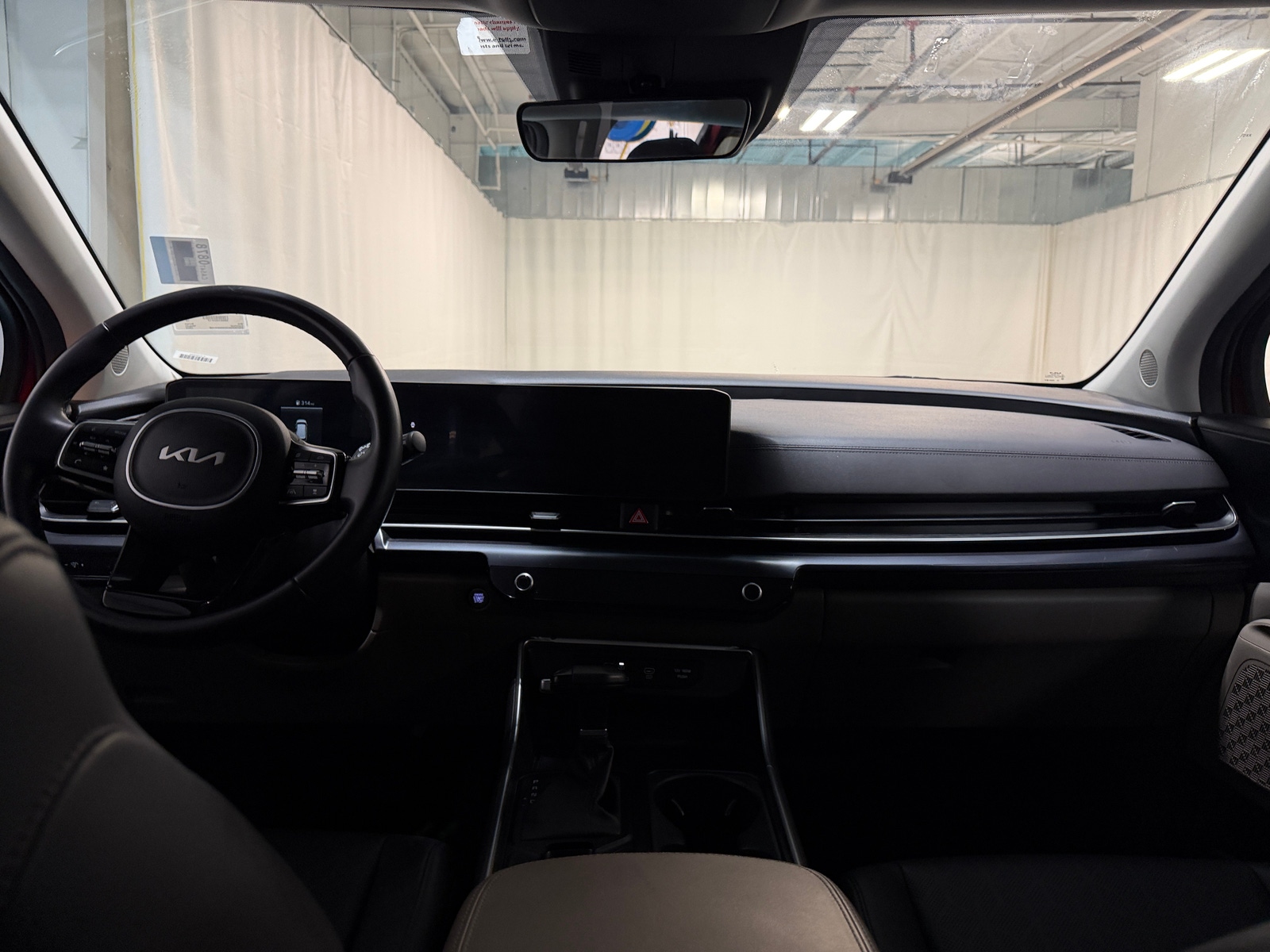 Thumbnail: 2025 Kia Carnival - 2