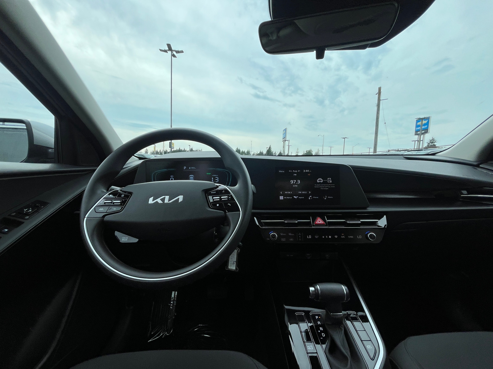 Thumbnail: 2026 Kia Niro - 3