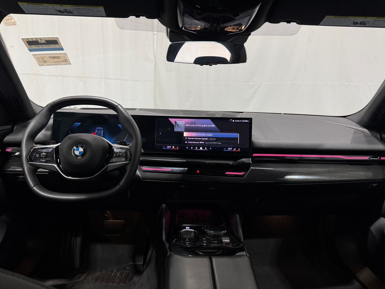 Thumbnail: 2025 BMW 5 Series - 3