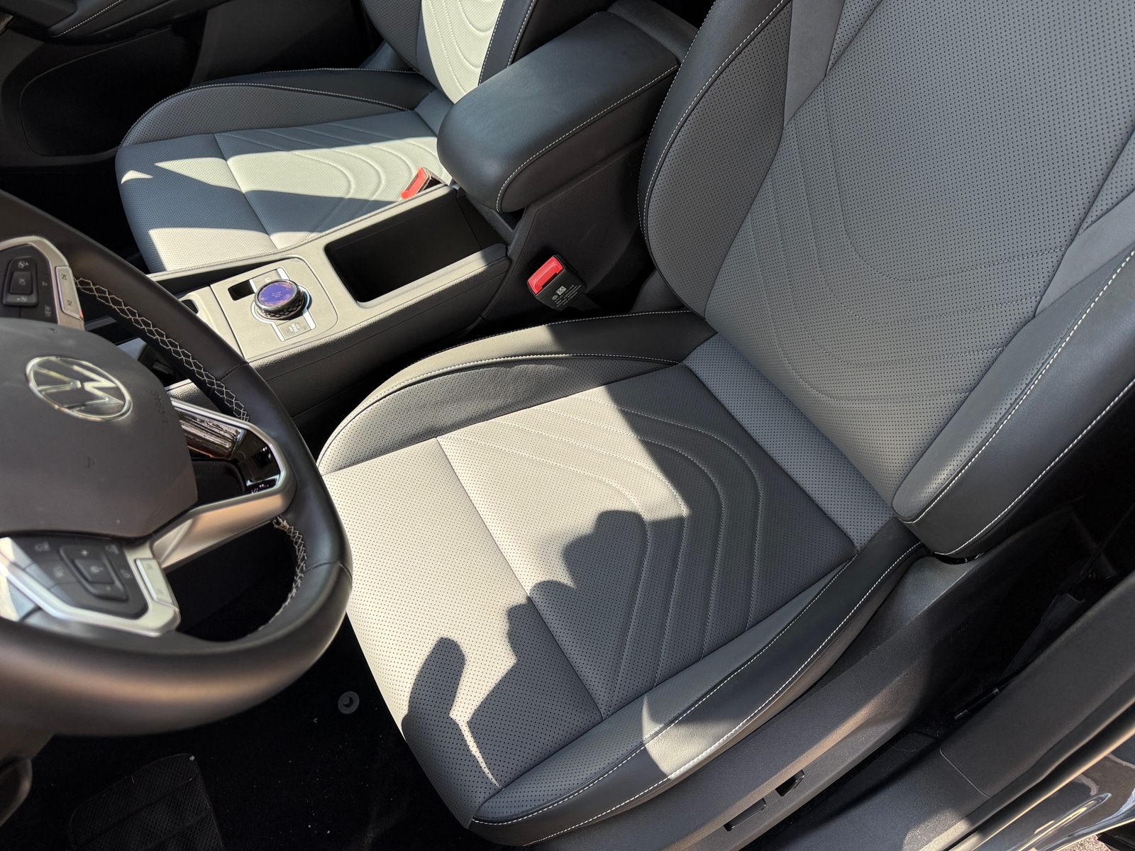 Thumbnail: 2026 Volkswagen Tiguan - 2
