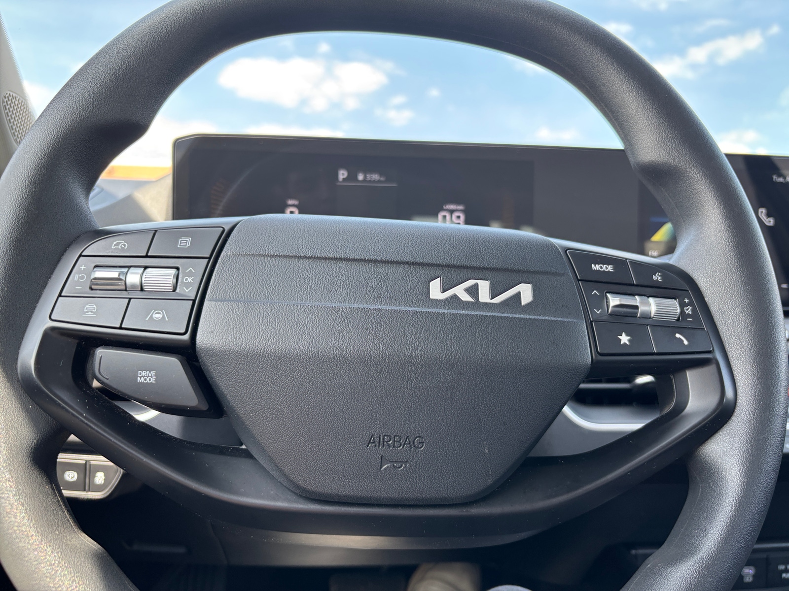 Thumbnail: 2026 Kia K4 - 5