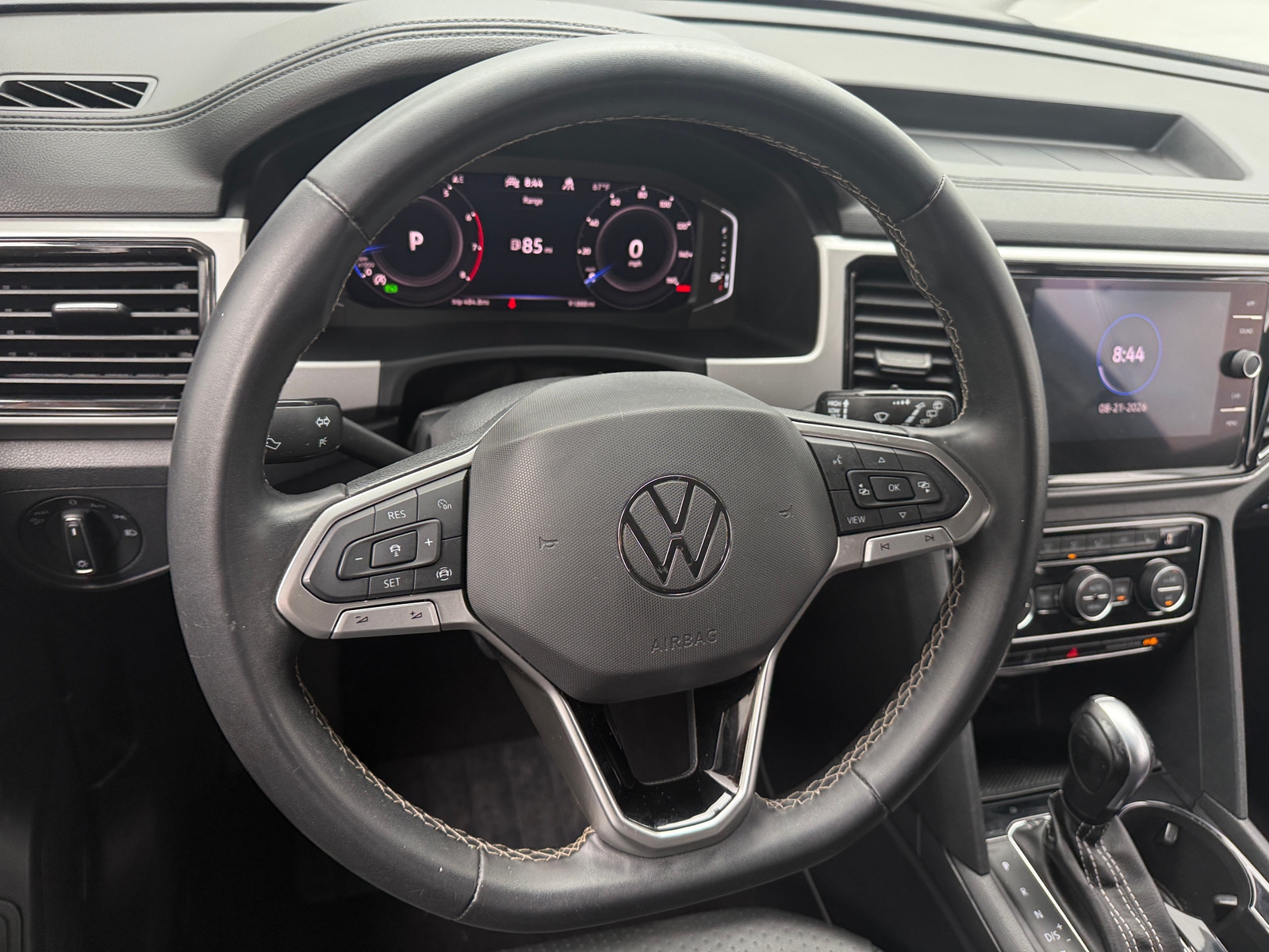 Thumbnail: 2022 Volkswagen Atlas - 4