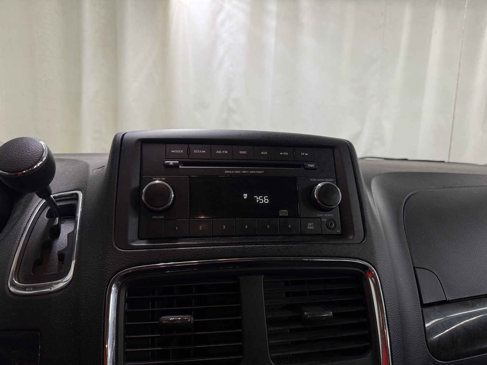 Thumbnail: 2016 Dodge Grand Caravan - 4