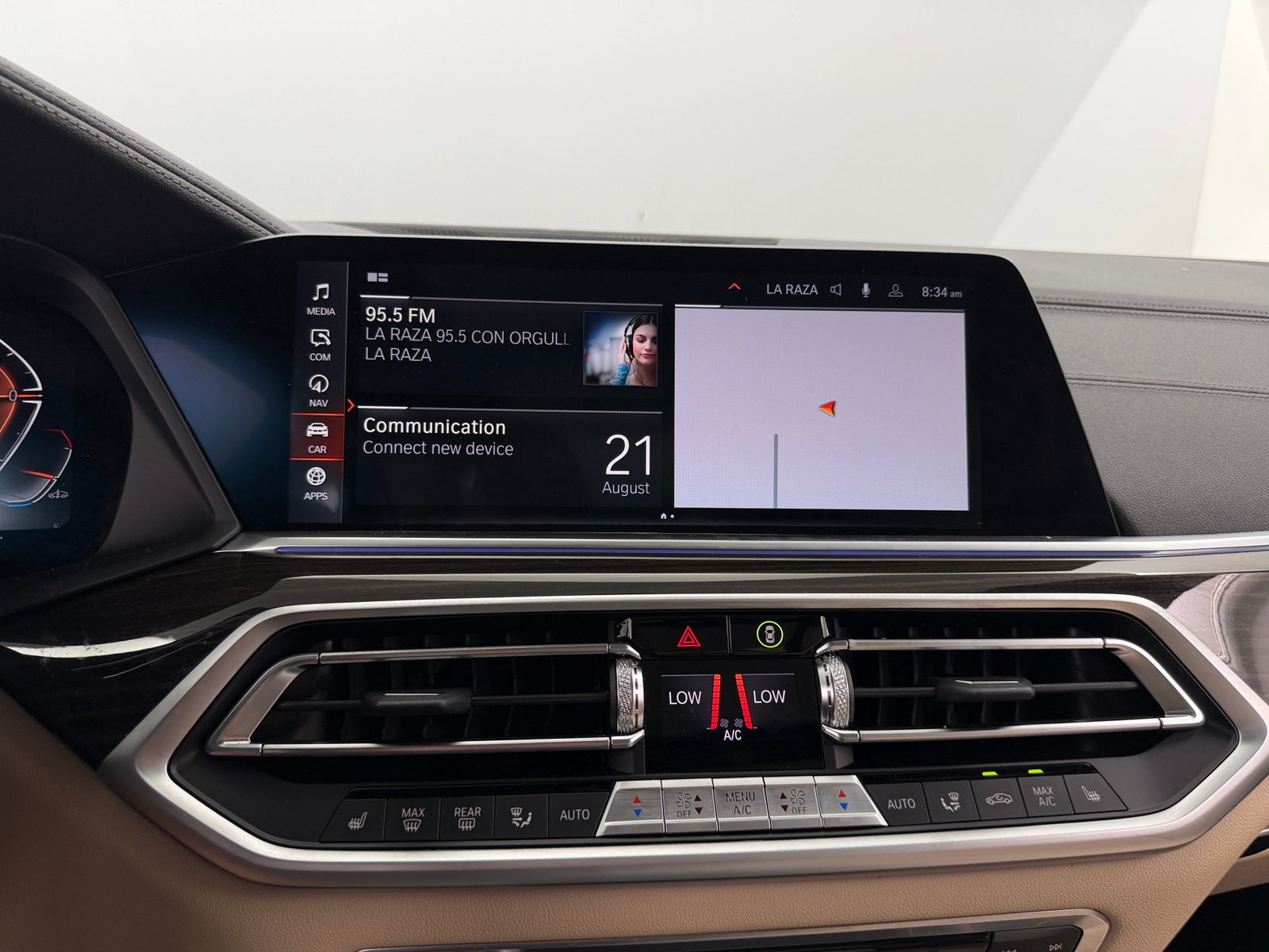 Thumbnail: 2021 BMW X5 - 3