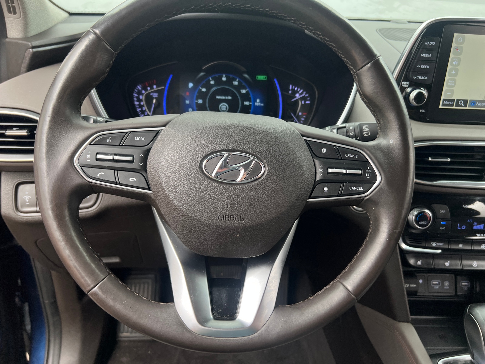 Thumbnail: 2020 Hyundai Santa Fe - 4