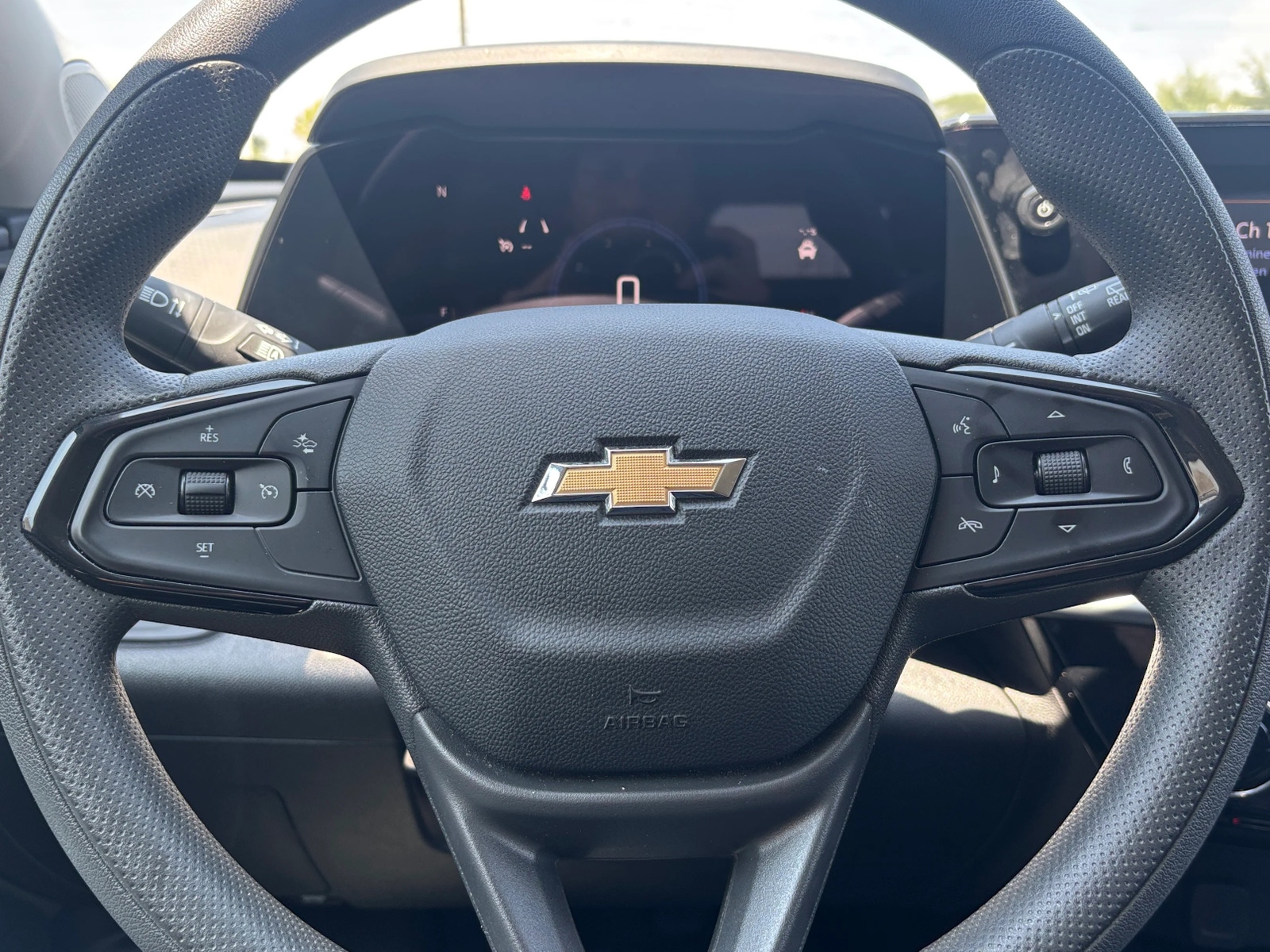 Thumbnail: 2025 Chevrolet Trax - 5