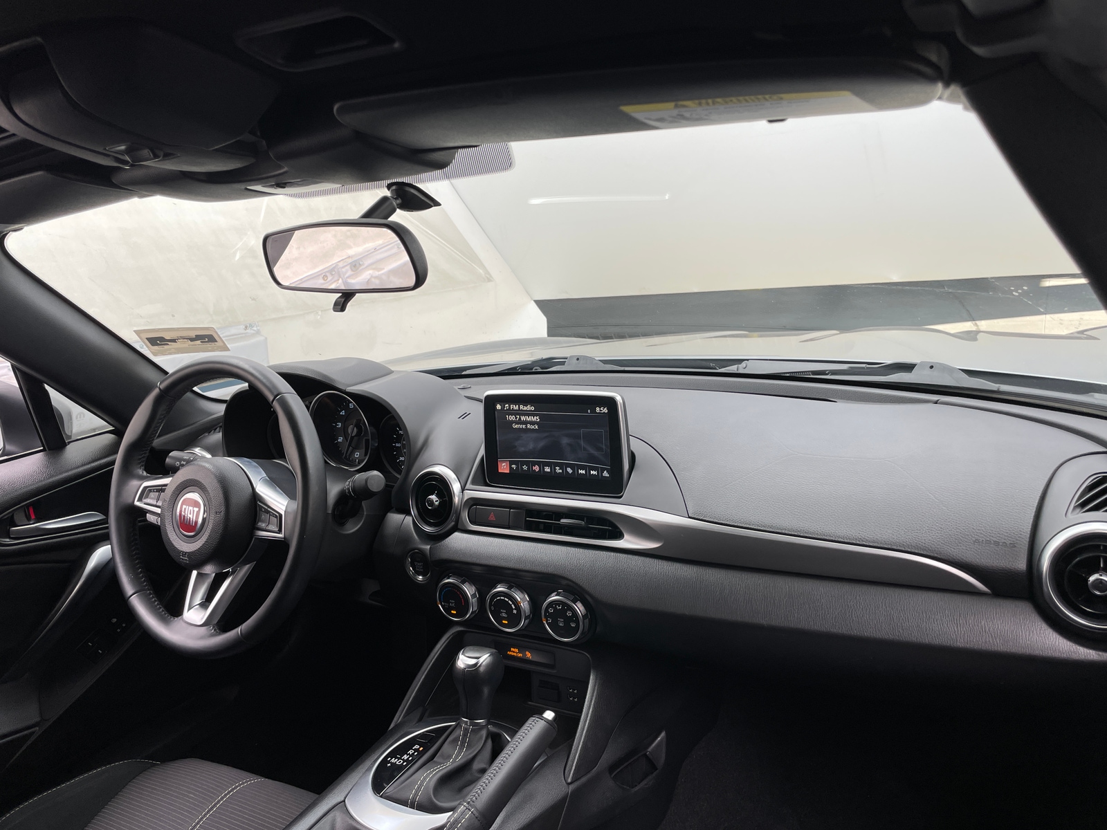 Thumbnail: 2017 Fiat 124 Spider - 3