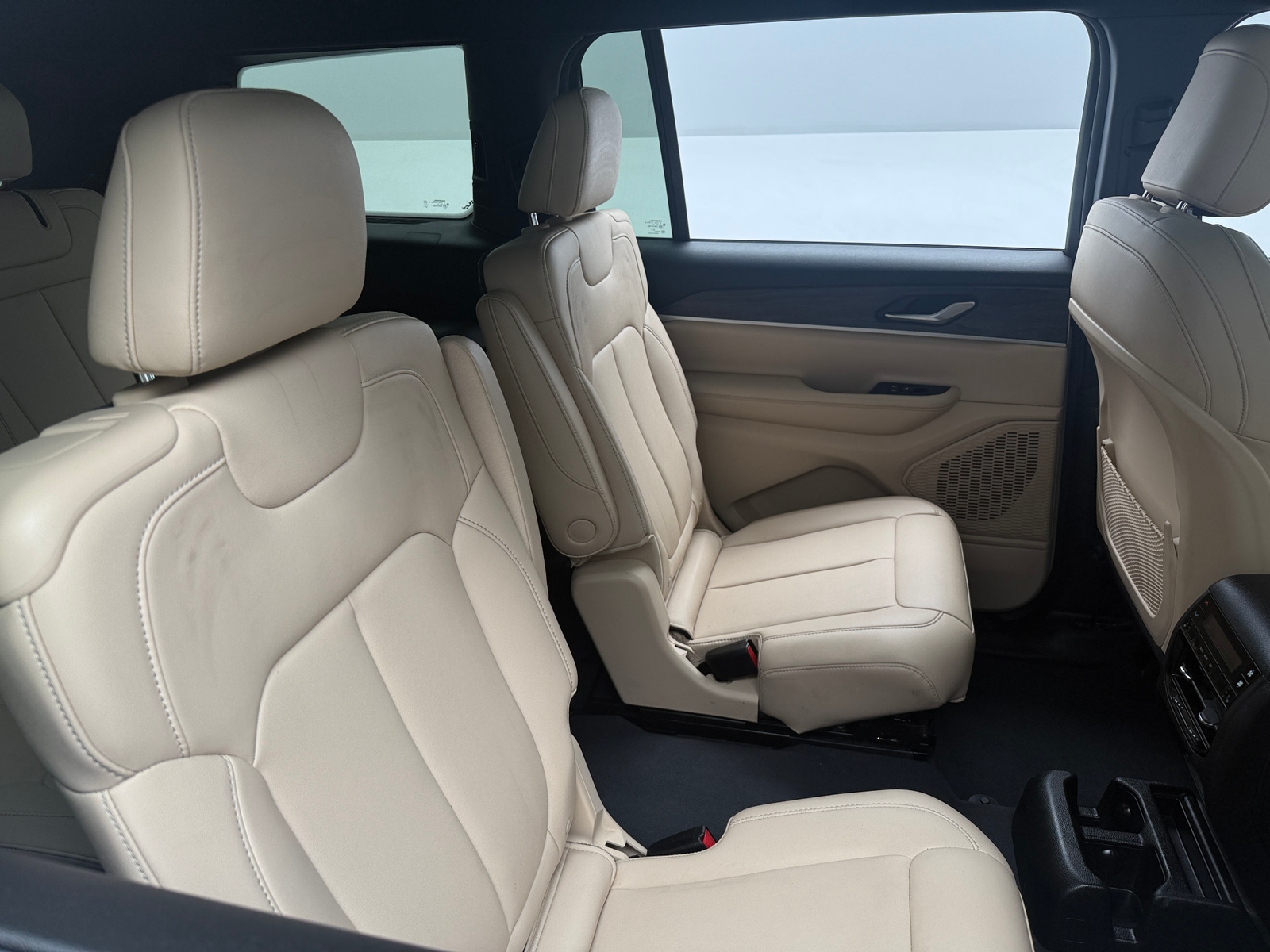 Thumbnail: 2023 Jeep Grand Cherokee L - 5