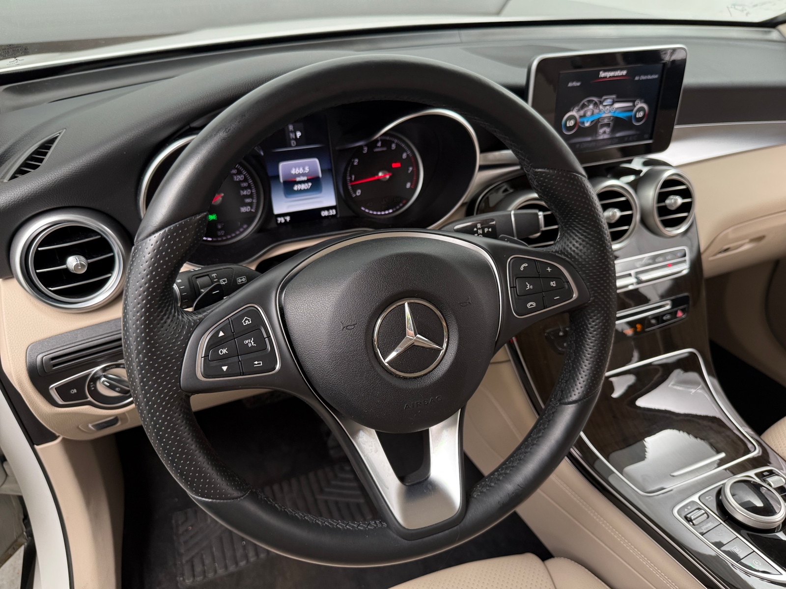 Thumbnail: 2017 Mercedes-Benz GLC - 4