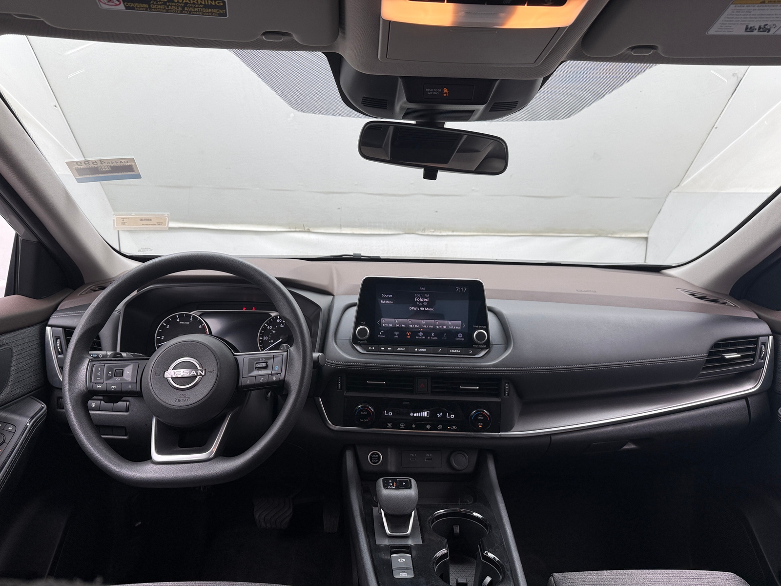 Thumbnail: 2023 Nissan Rogue - 3