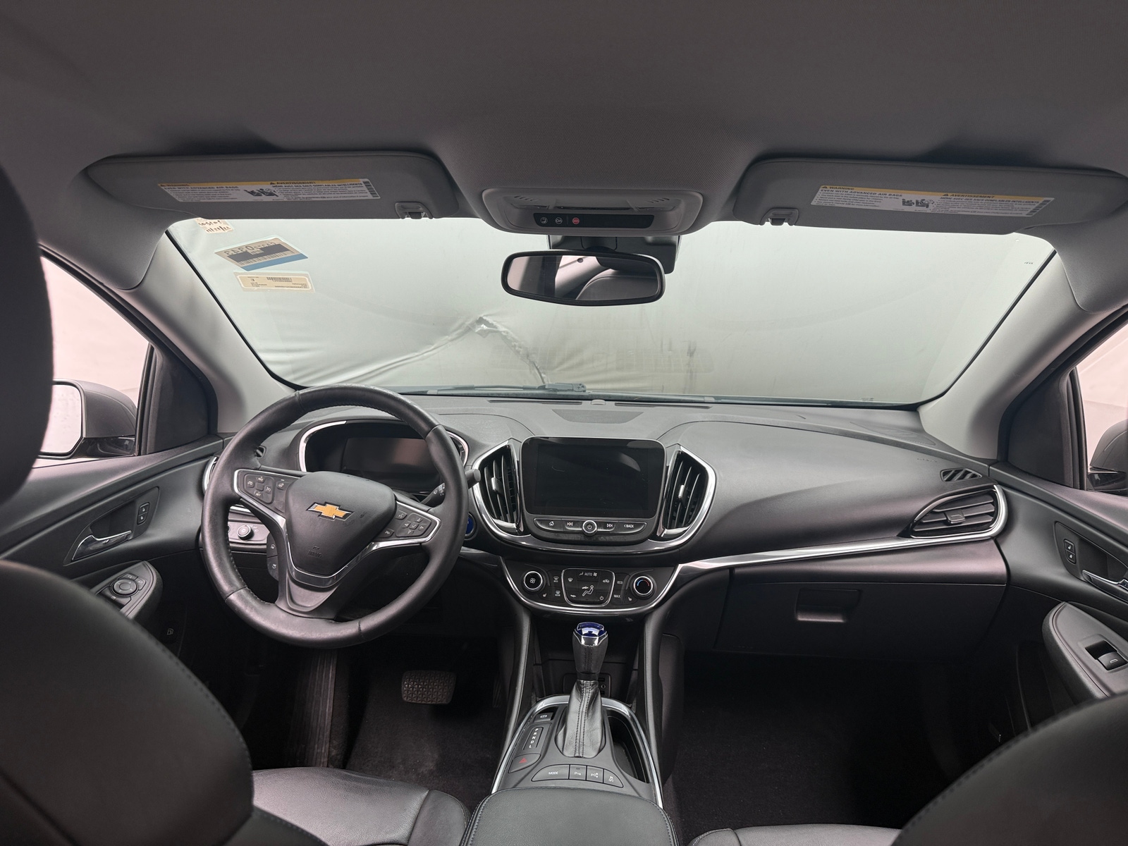 Thumbnail: 2017 Chevrolet Volt - 2