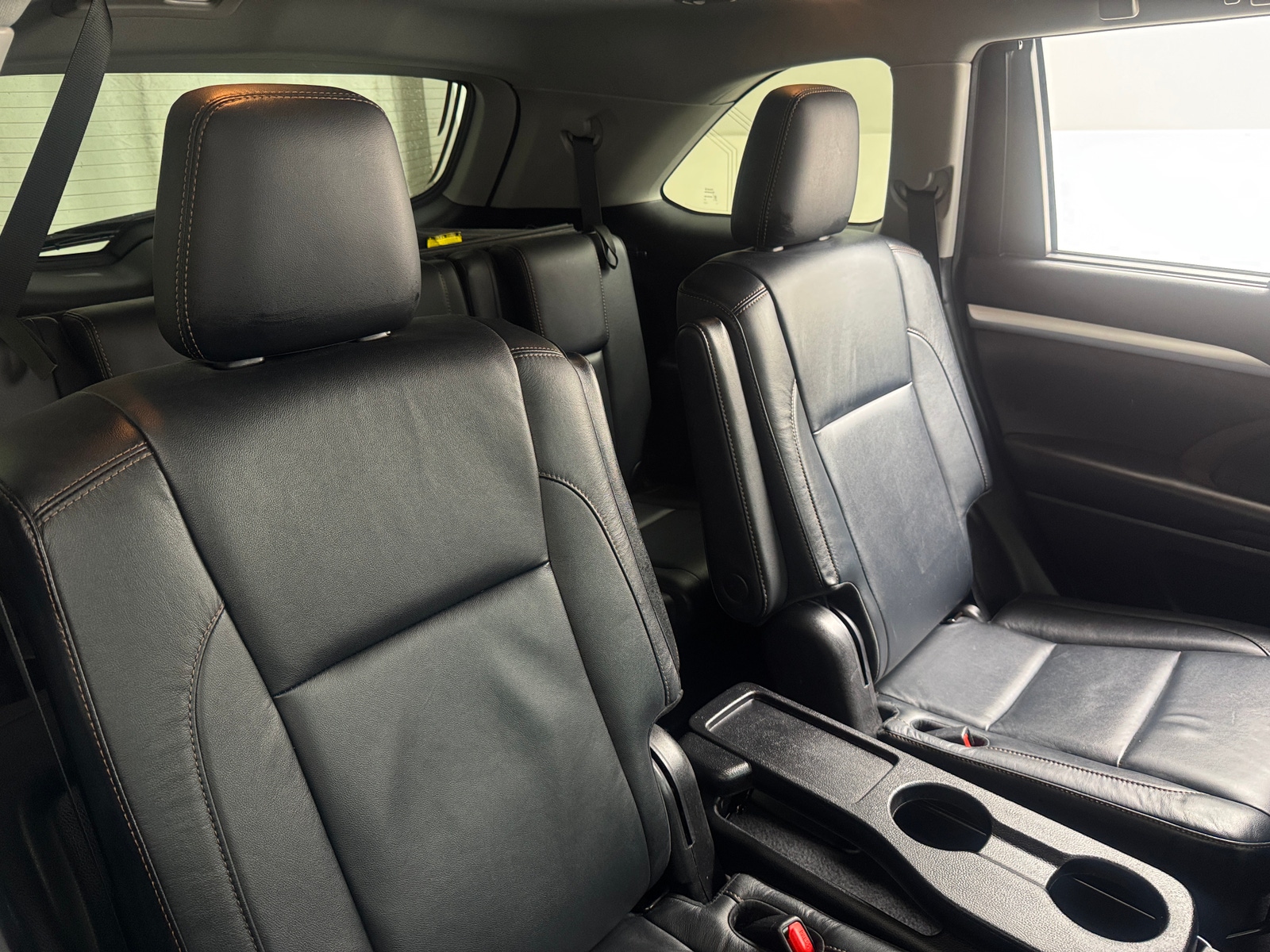 Thumbnail: 2018 Toyota Highlander - 5