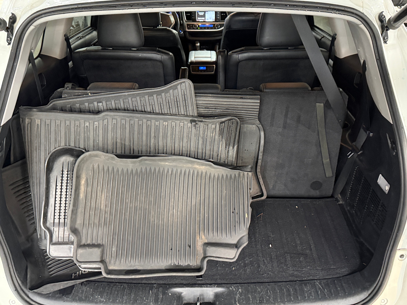 Thumbnail: 2018 Toyota Highlander - 6