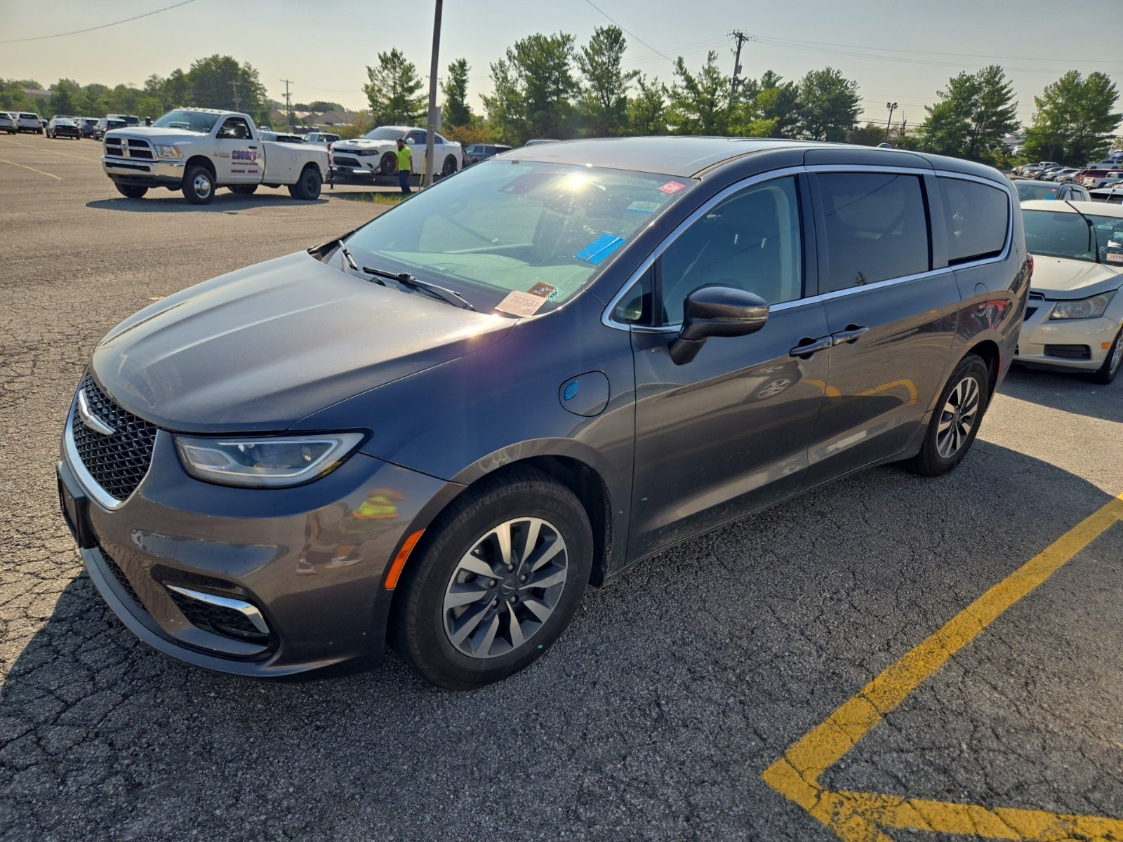 2022 Chrysler Pacifica Hybrid Hybrid Touring L