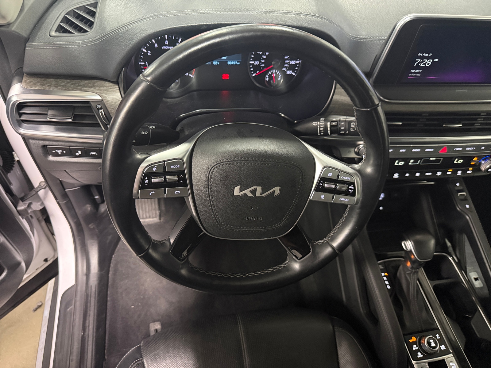 Thumbnail: 2022 Kia Telluride - 4