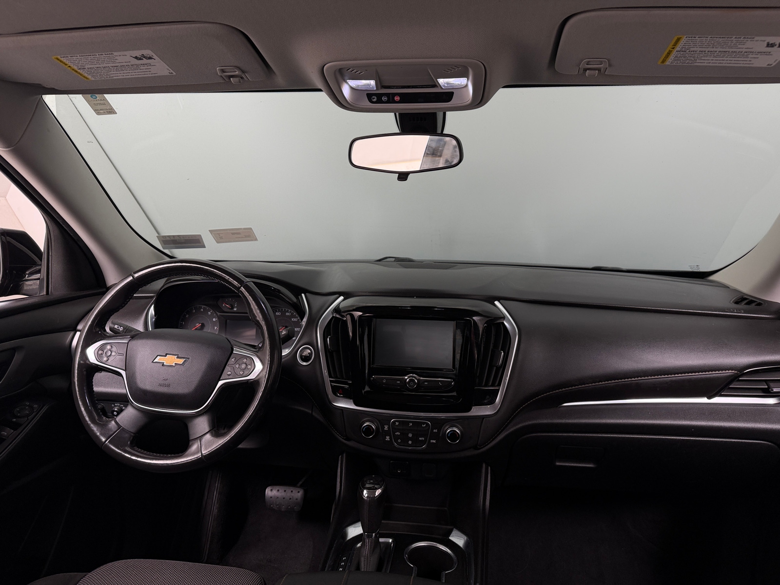 Thumbnail: 2019 Chevrolet Traverse - 3