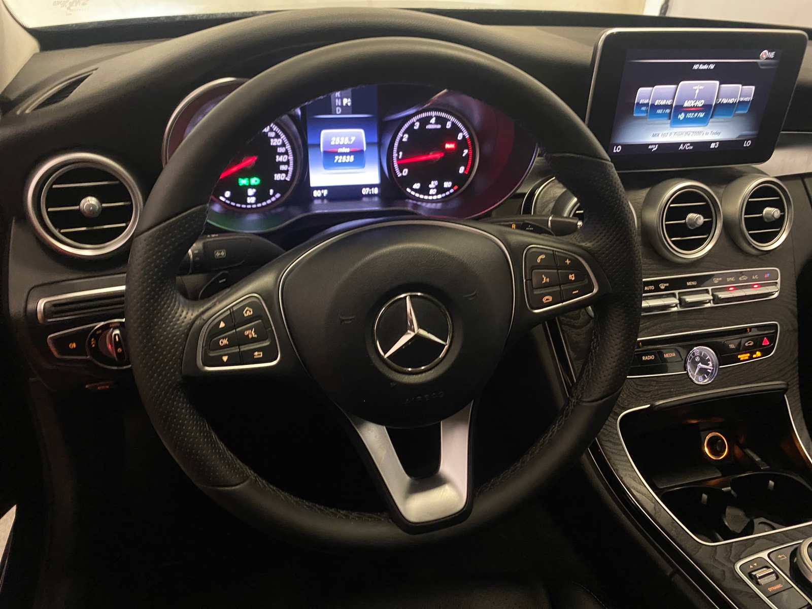Thumbnail: 2016 Mercedes-Benz C-Class - 4