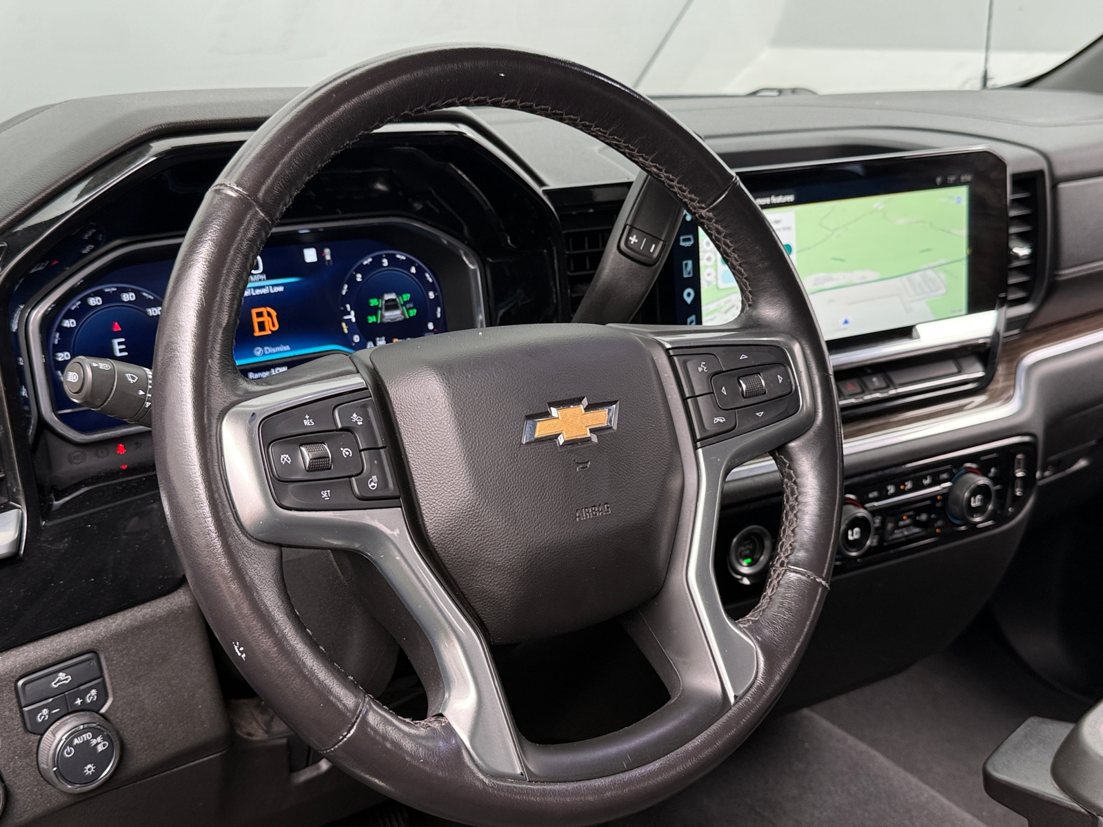 Thumbnail: 2022 Chevrolet Silverado 1500 - 5