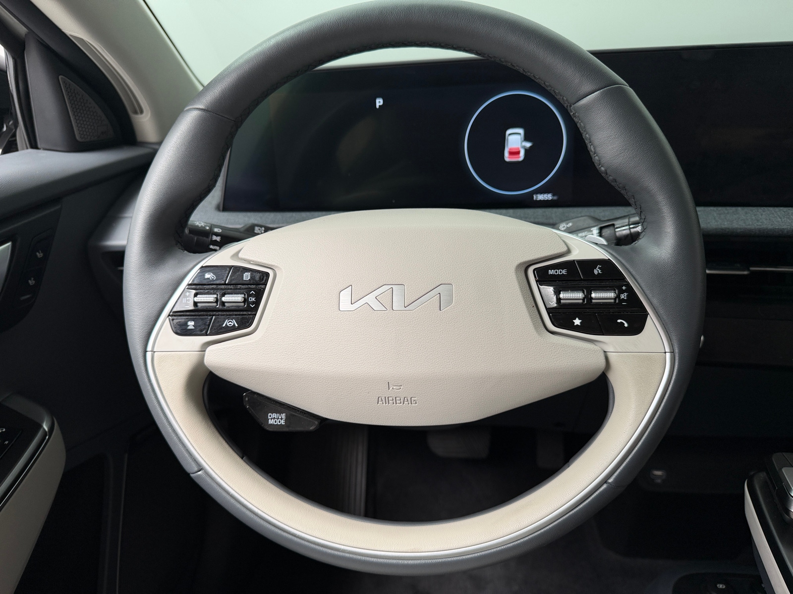 Thumbnail: 2024 Kia EV6 - 4