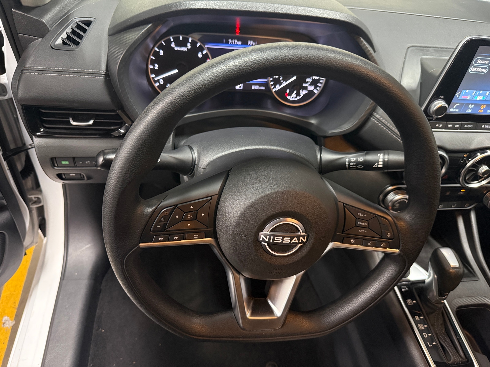 Thumbnail: 2025 Nissan Sentra - 5