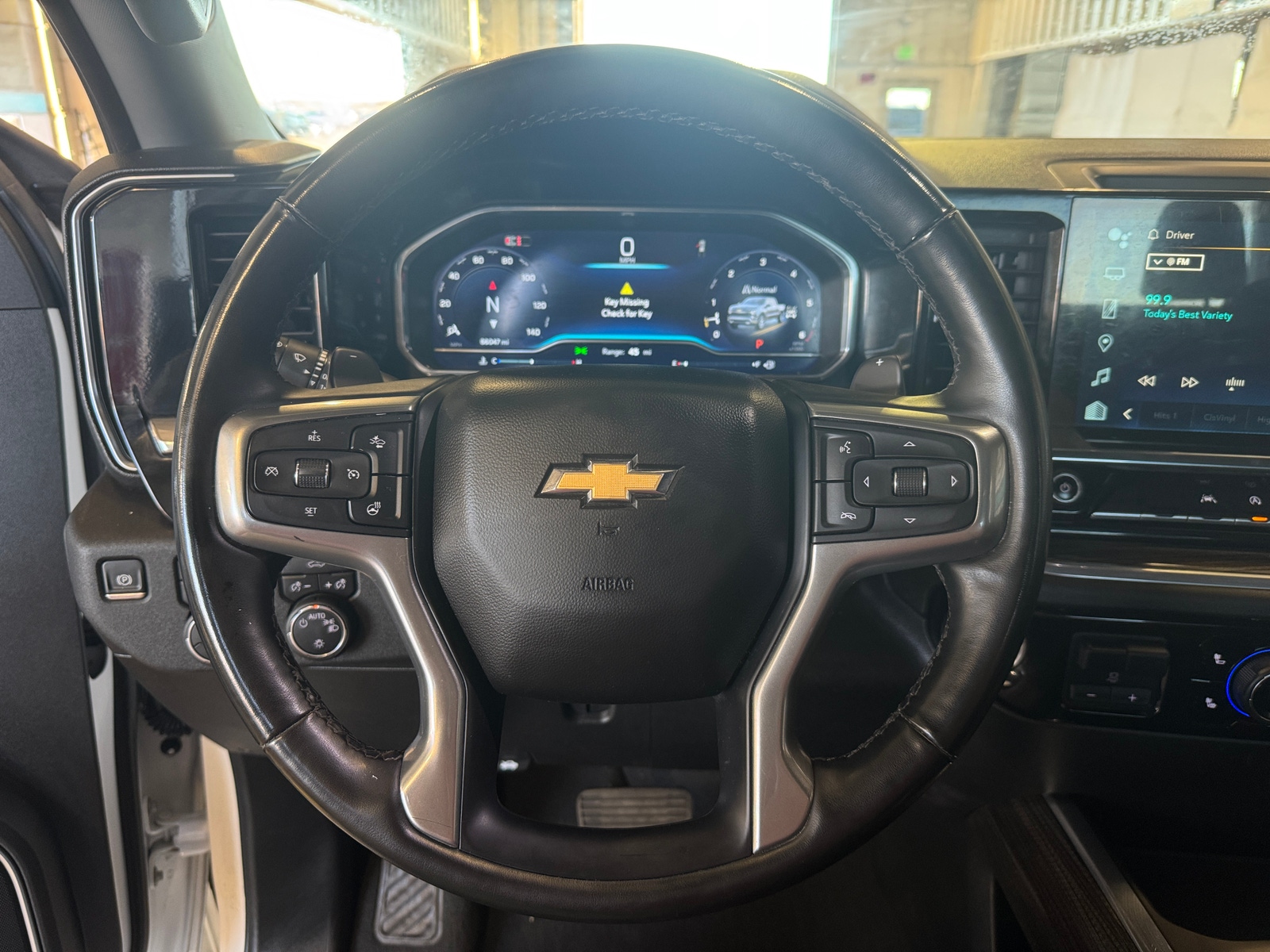 Thumbnail: 2025 Chevrolet Silverado 1500 - 5