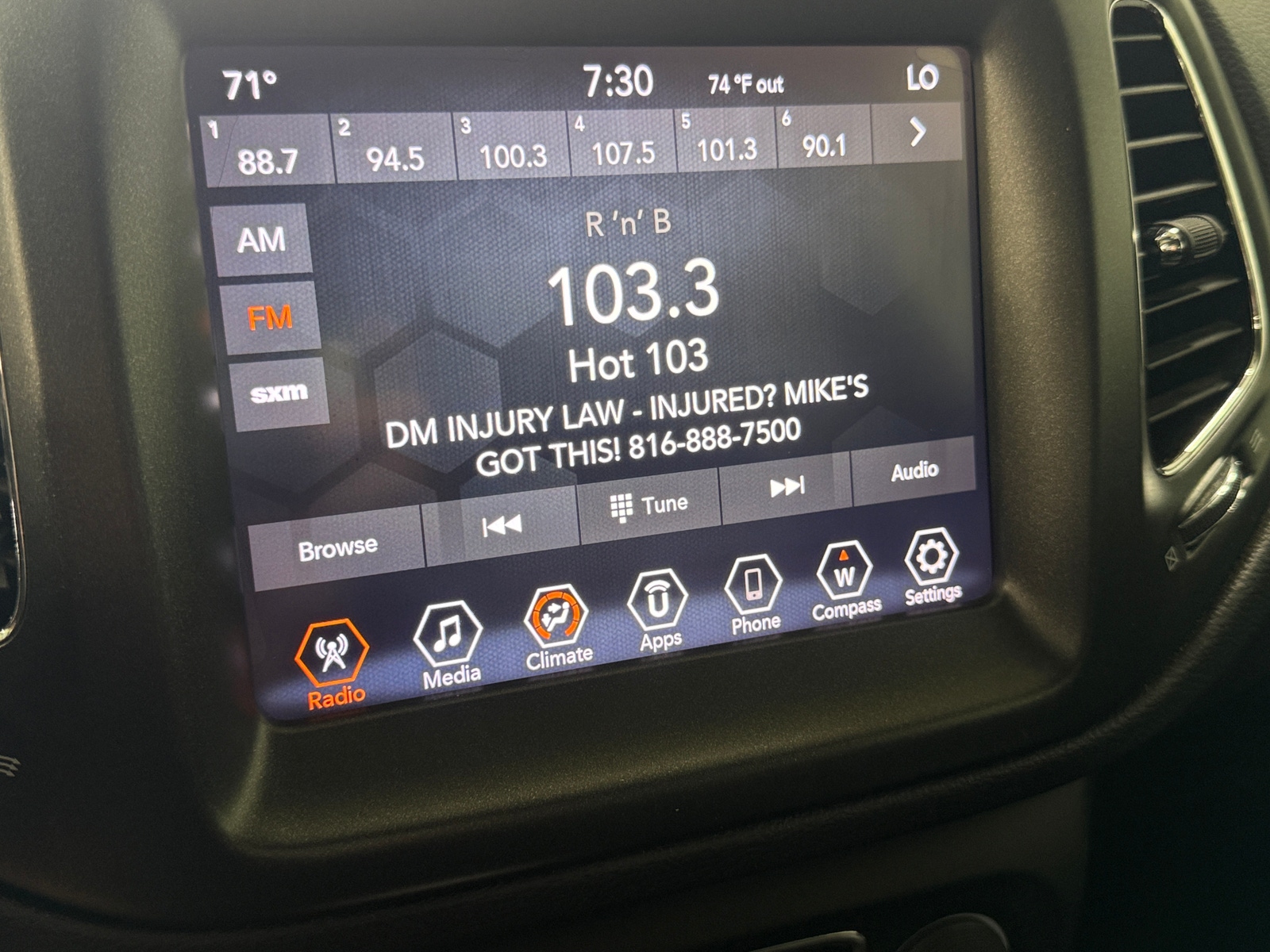 Thumbnail: 2020 Jeep Compass - 4