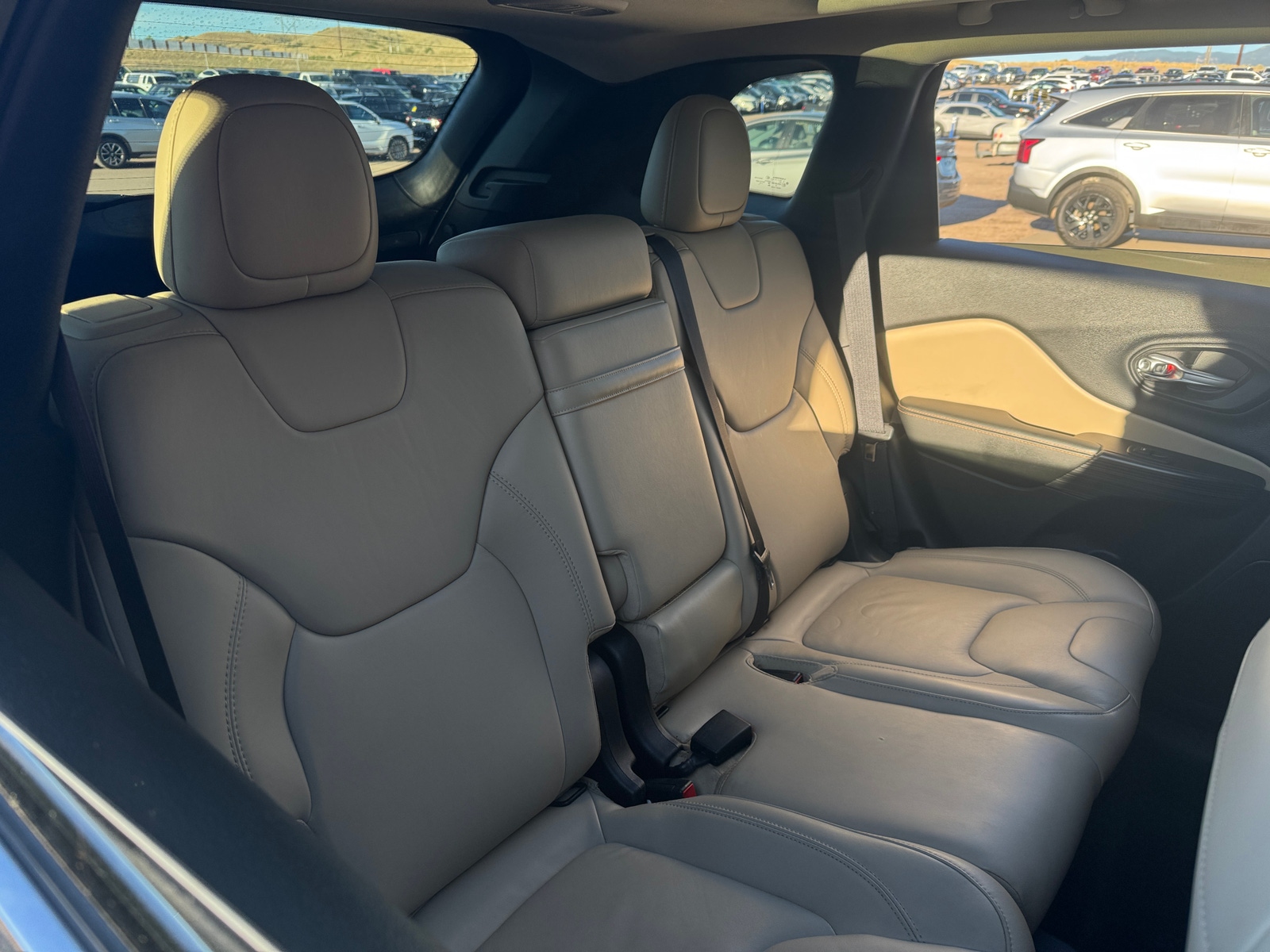 Thumbnail: 2015 Jeep Cherokee - 5