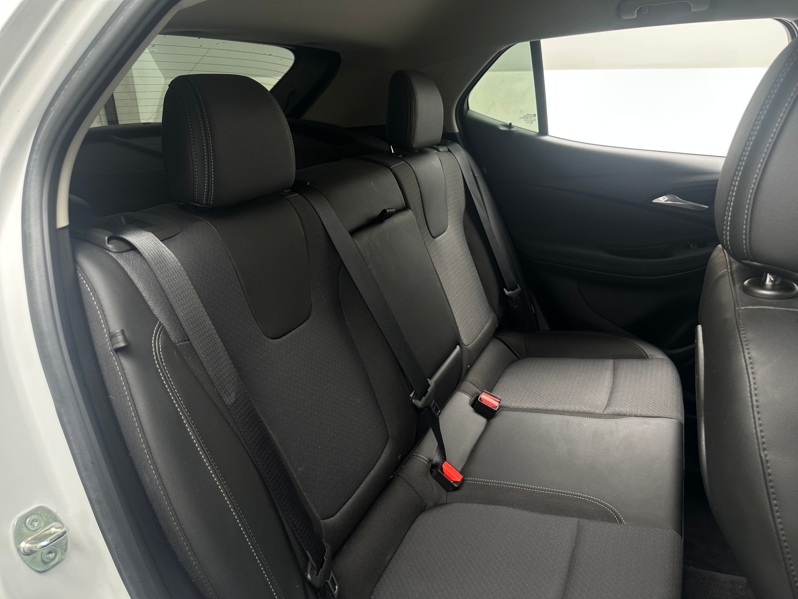 Thumbnail: 2022 Buick Encore GX - 5