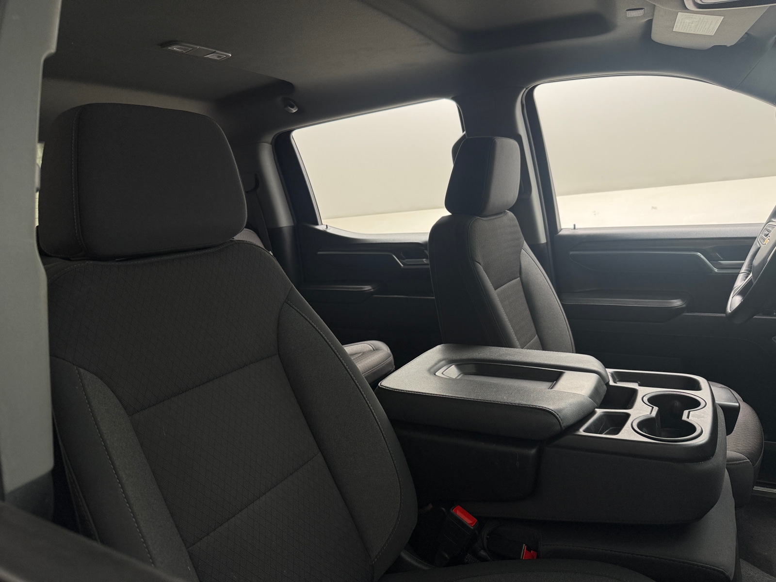 Thumbnail: 2025 Chevrolet Silverado 1500 - 2