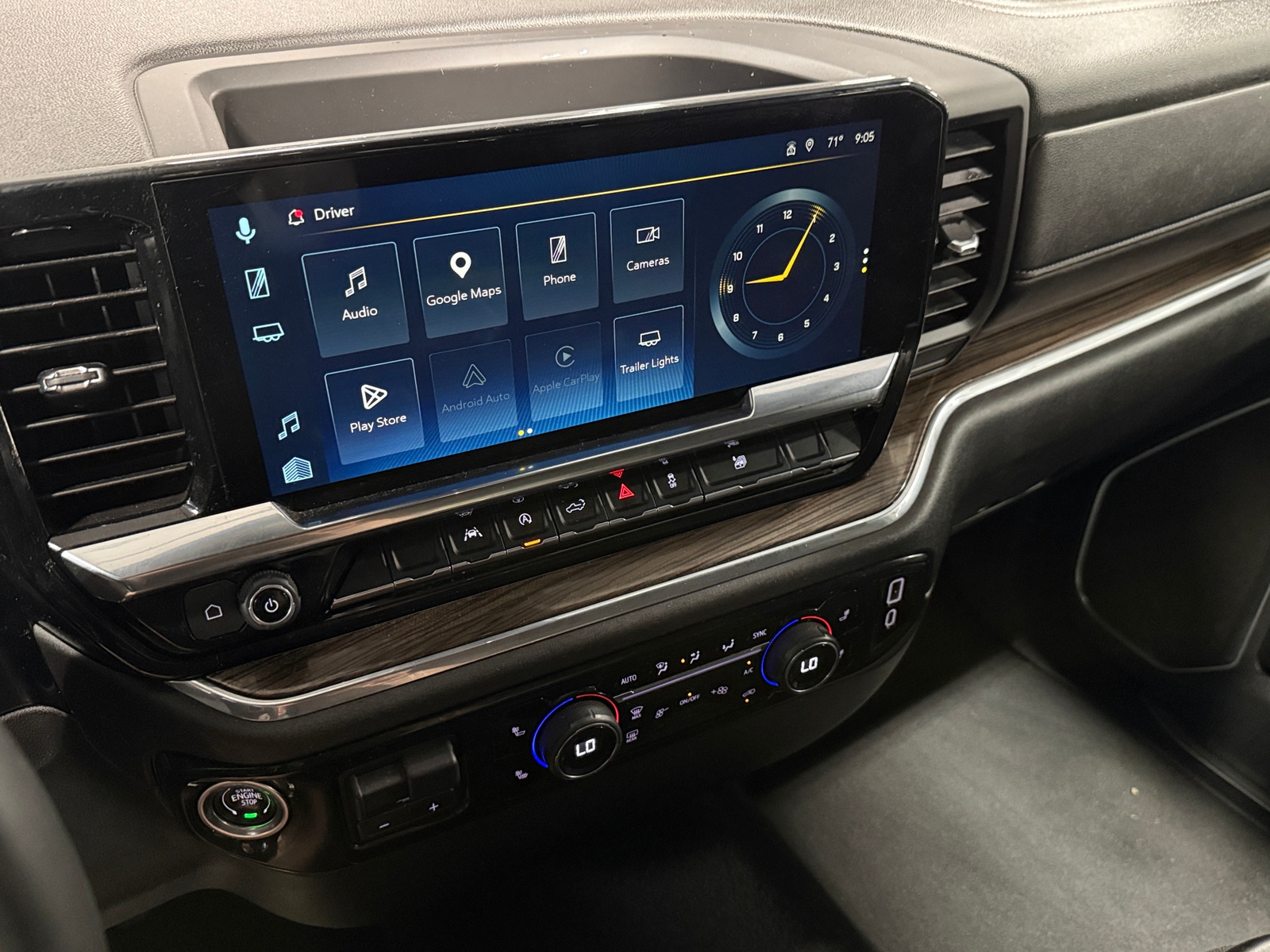 Thumbnail: 2025 Chevrolet Silverado 1500 - 4