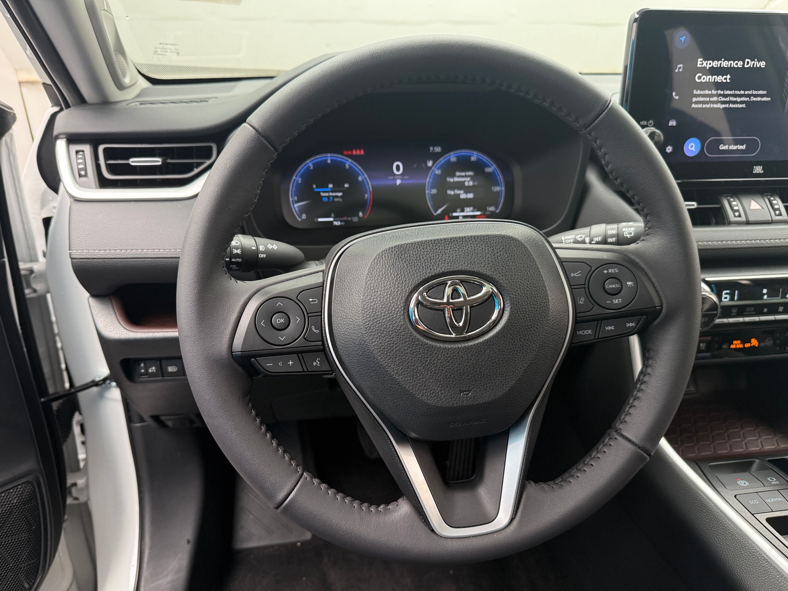 Thumbnail: 2023 Toyota RAV4 - 4