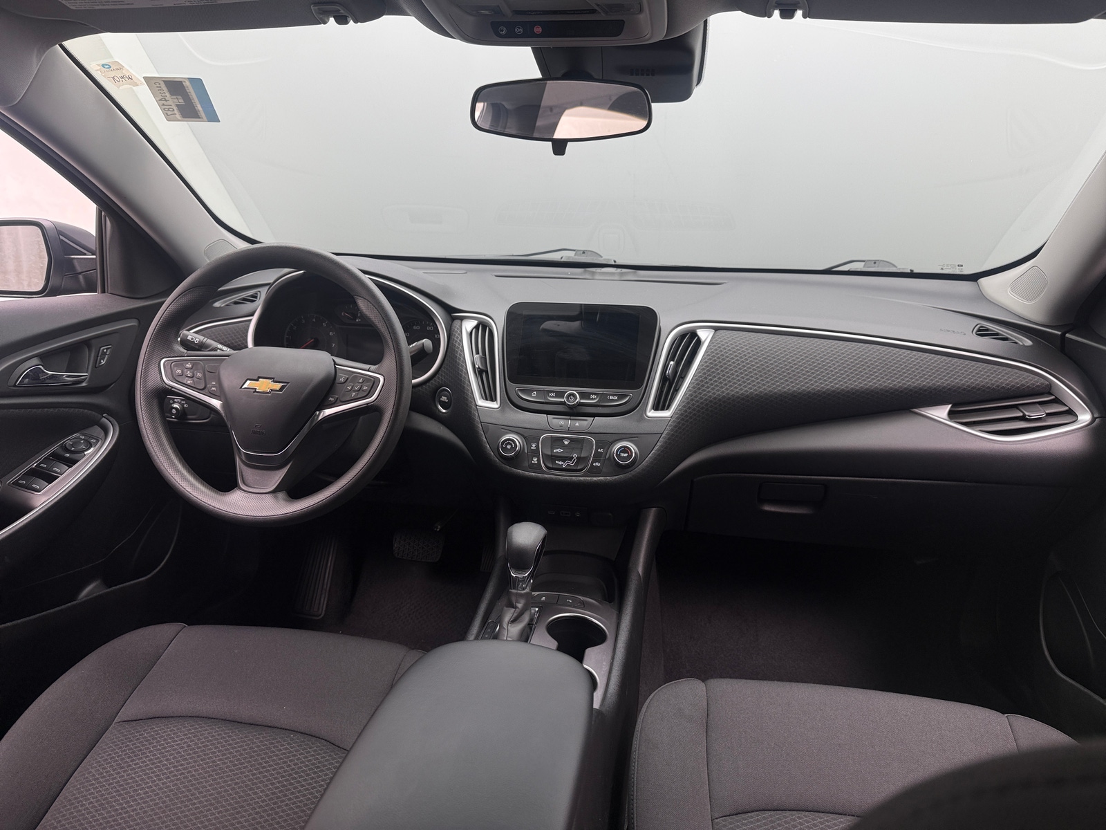 Thumbnail: 2023 Chevrolet Malibu - 3
