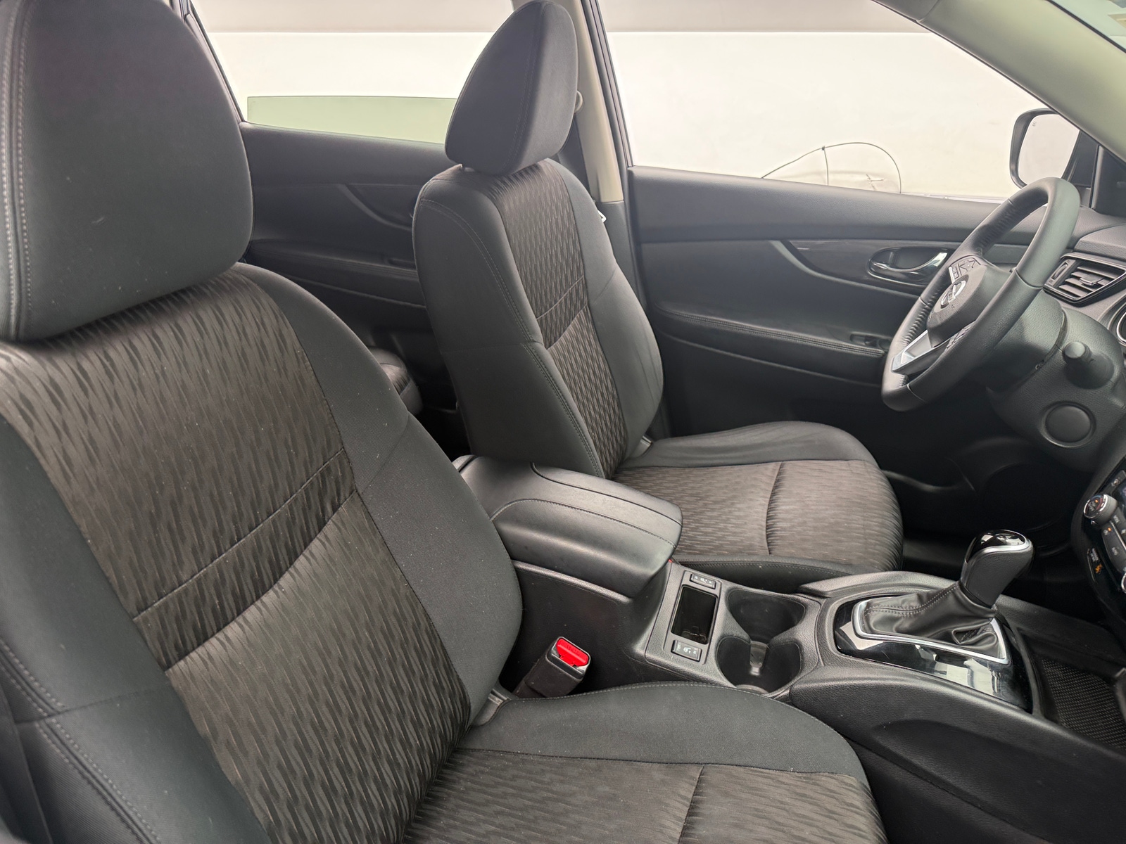 Thumbnail: 2018 Nissan Rogue - 2