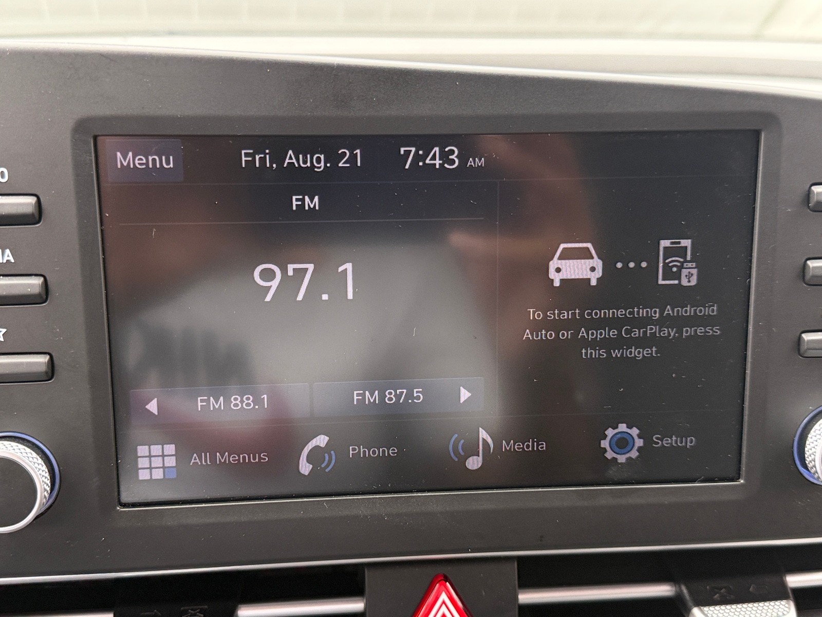 Thumbnail: 2025 Hyundai Elantra - 4