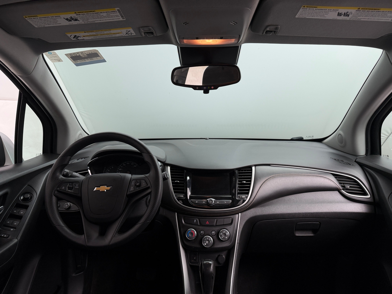 Thumbnail: 2021 Chevrolet Trax - 3