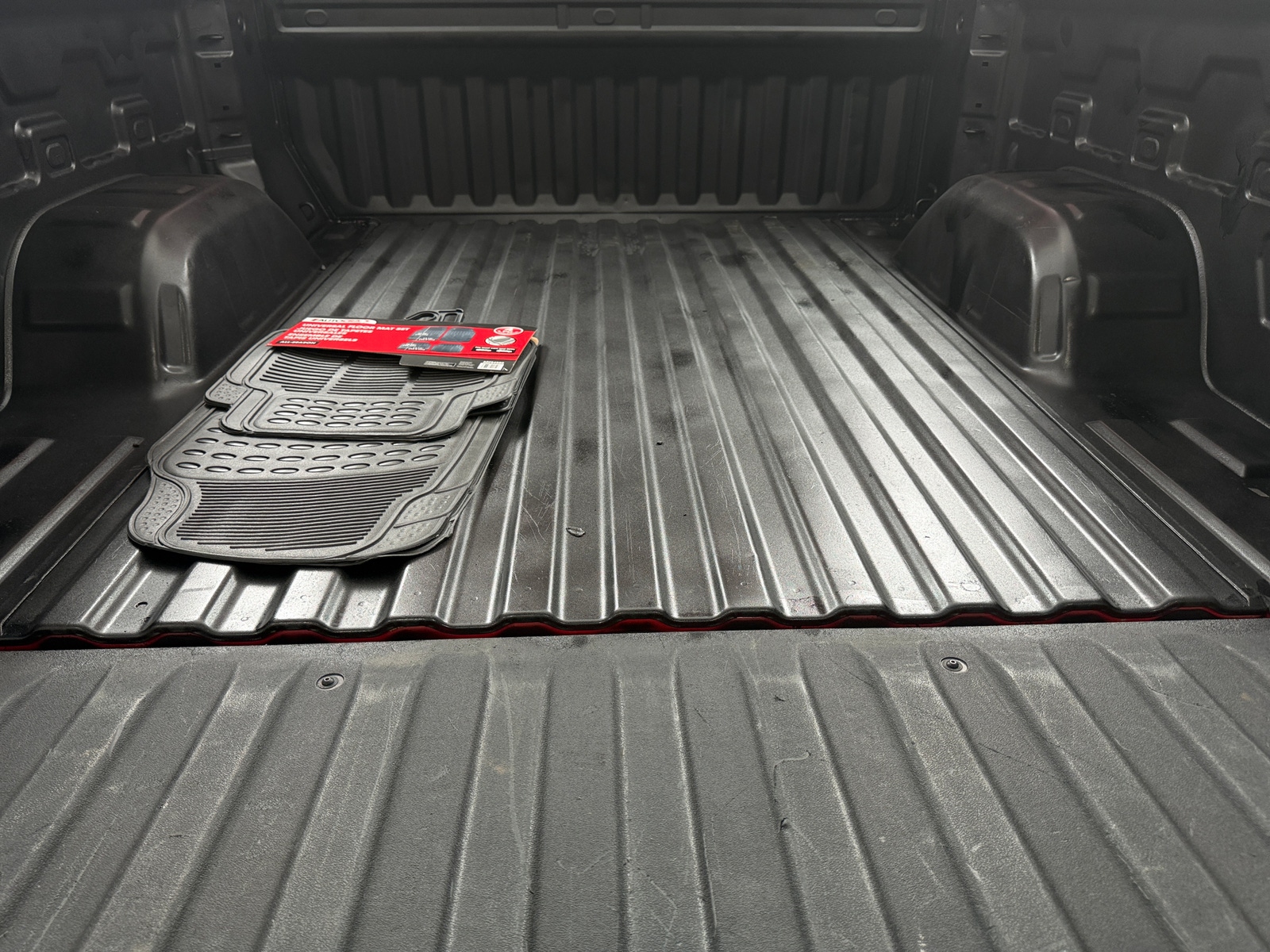 Thumbnail: 2025 Chevrolet Silverado 1500 - 7