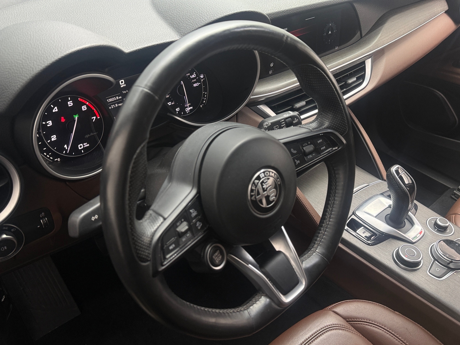 Thumbnail: 2020 Alfa Romeo Stelvio - 4