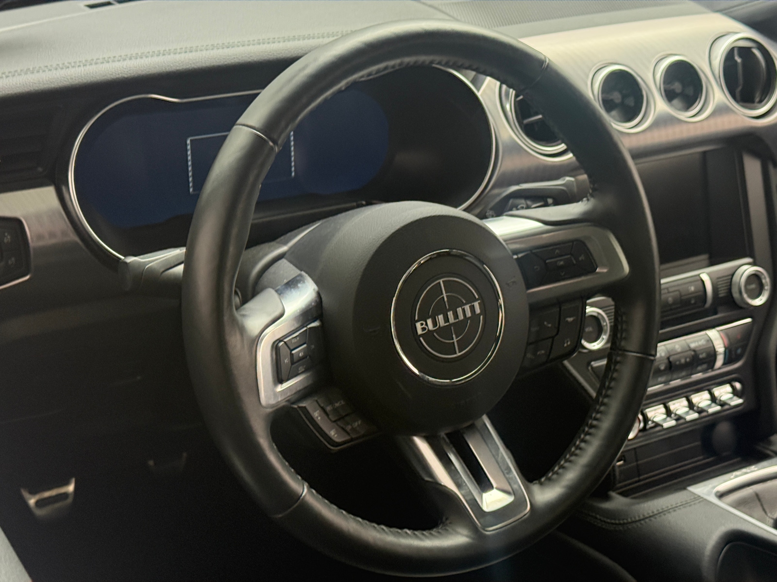 Thumbnail: 2019 Ford Mustang - 3