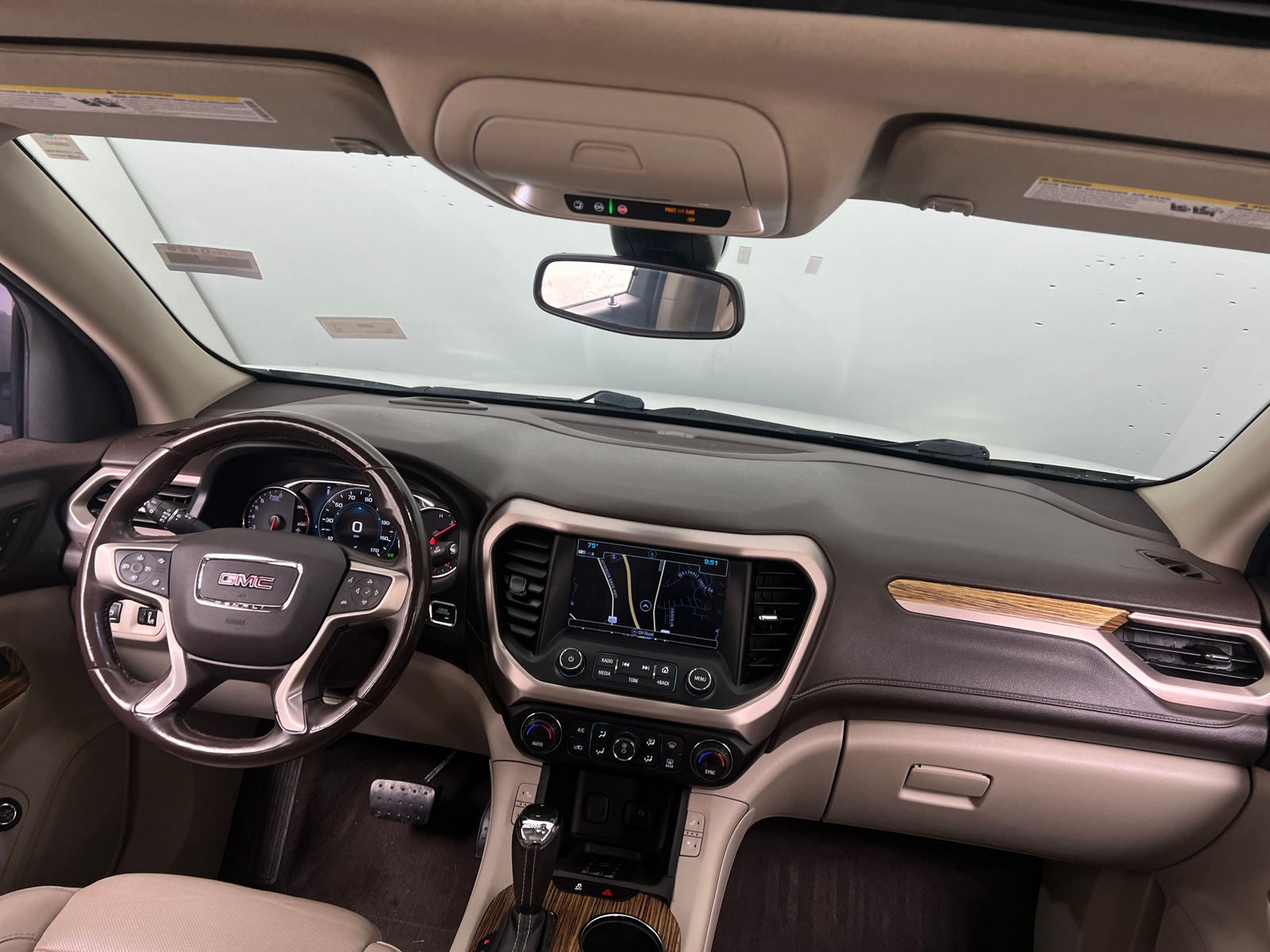 Thumbnail: 2019 GMC Acadia - 2