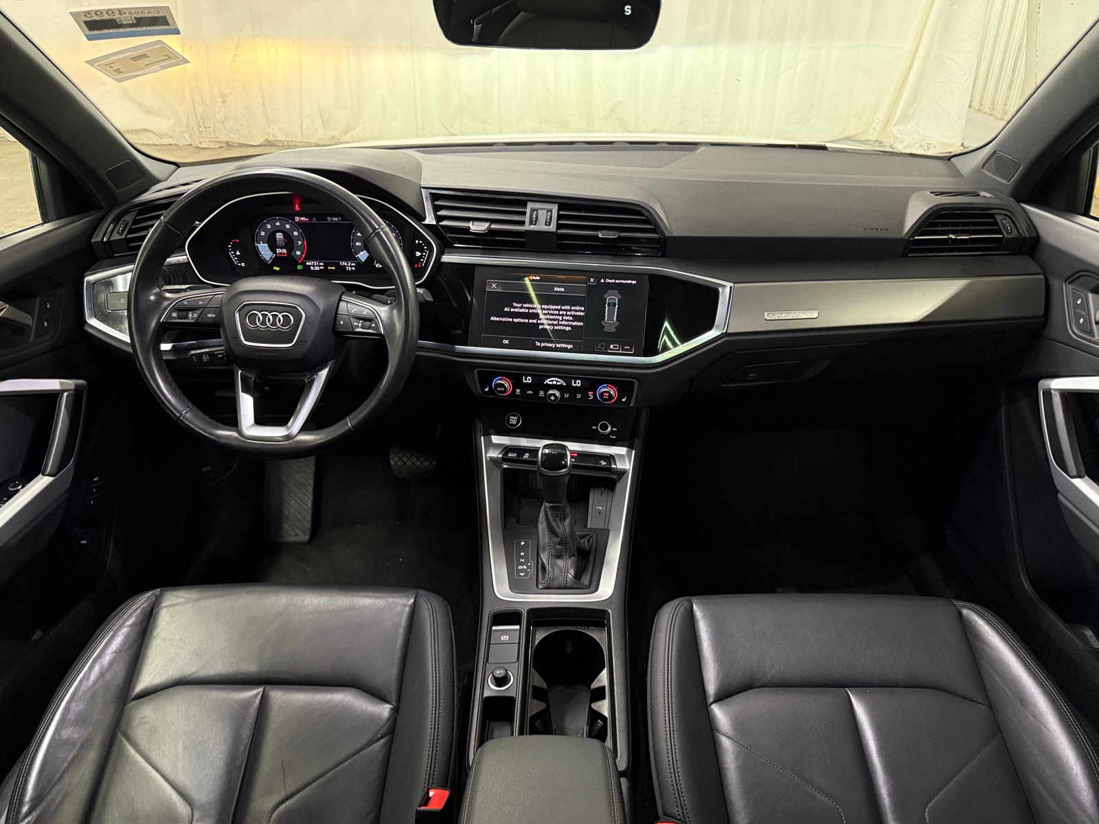 Thumbnail: 2024 Audi Q3 - 3